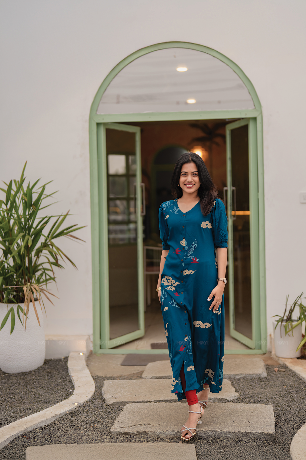 Breeze Birds Teal Viscose A-Line kurta with V-Neck & Puff Sleeves