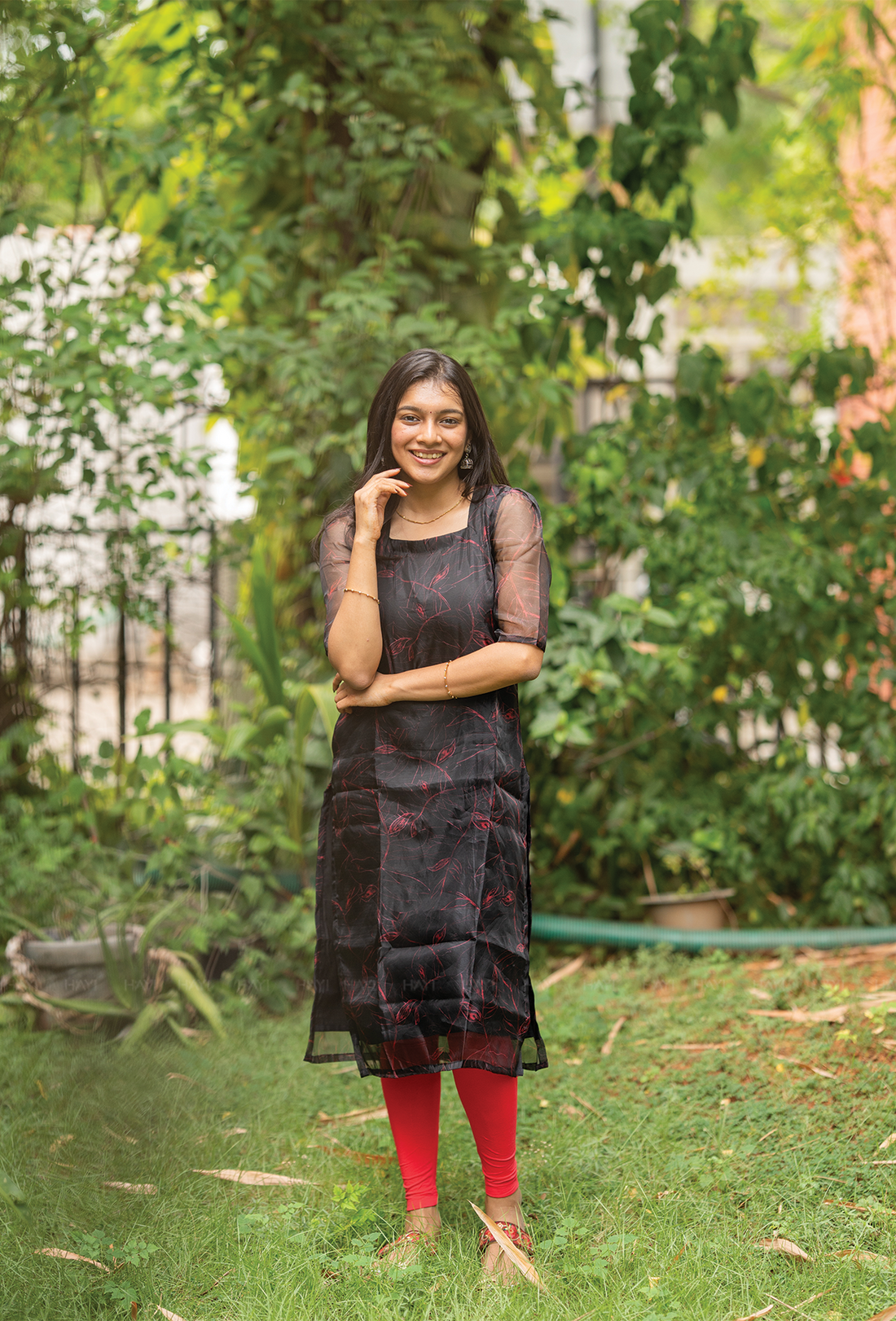 Poise Black with Floral Line Organza kurta