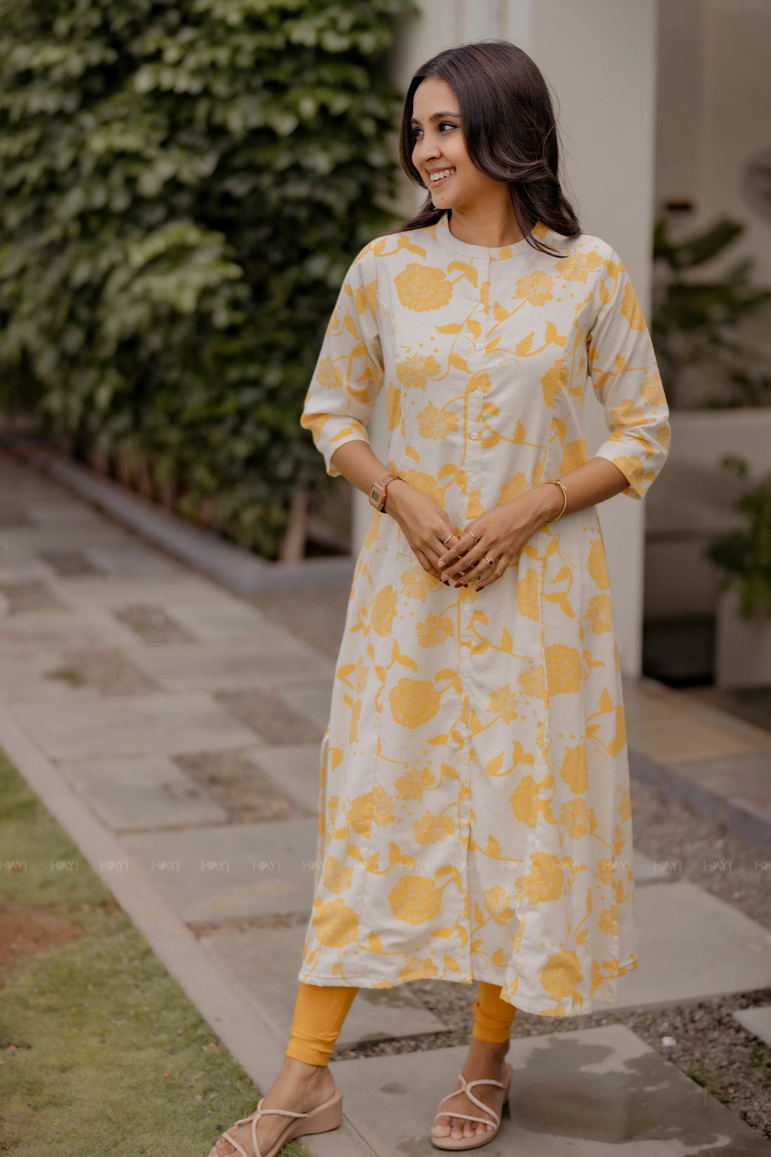 Sunvine Bloom Off White Viscose Printed A-Line Outfit