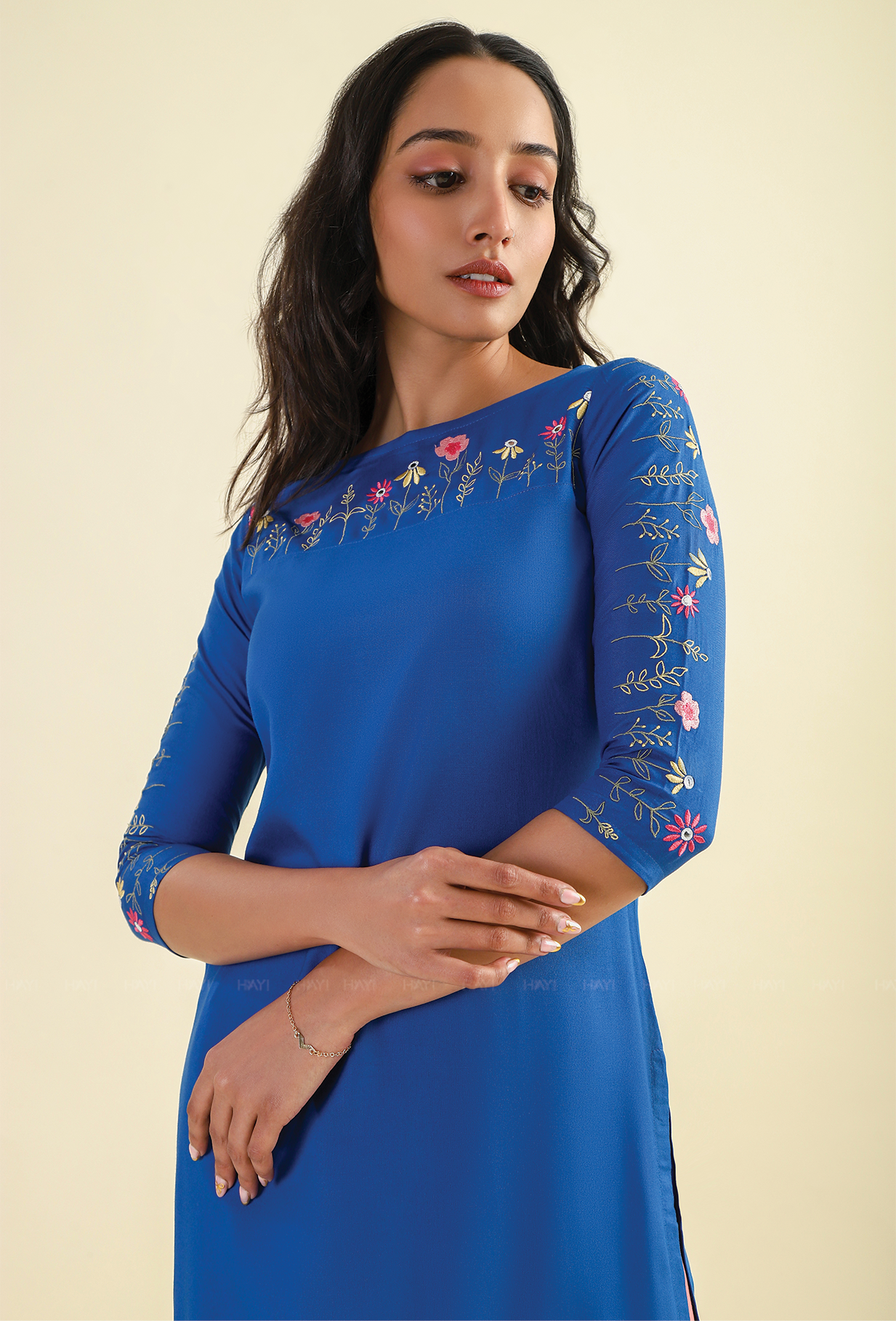 Royal Blooms Embroidery Kurta