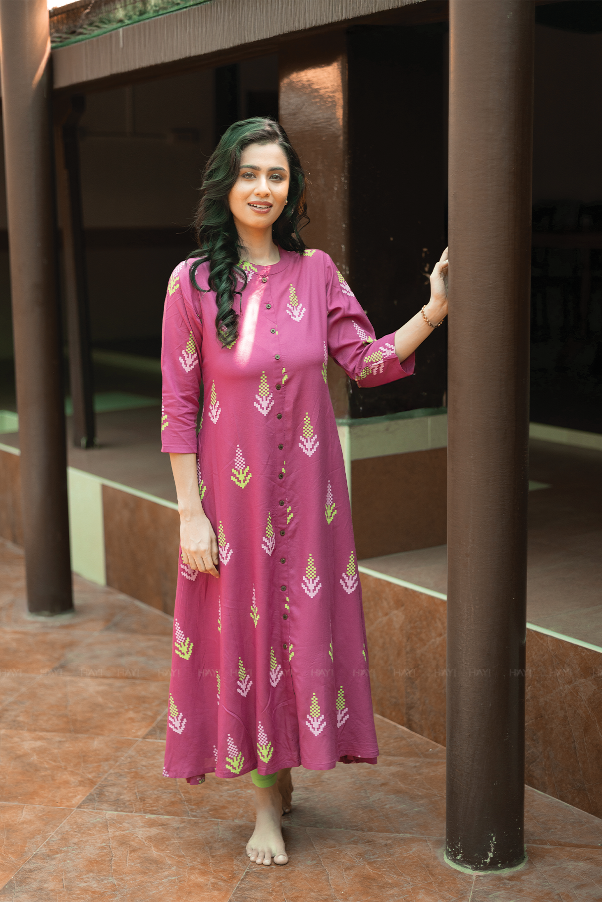 Heritage Glow Violet Viscose A-line Kurta with Chinese Collar neck & 3/4th Sleeves