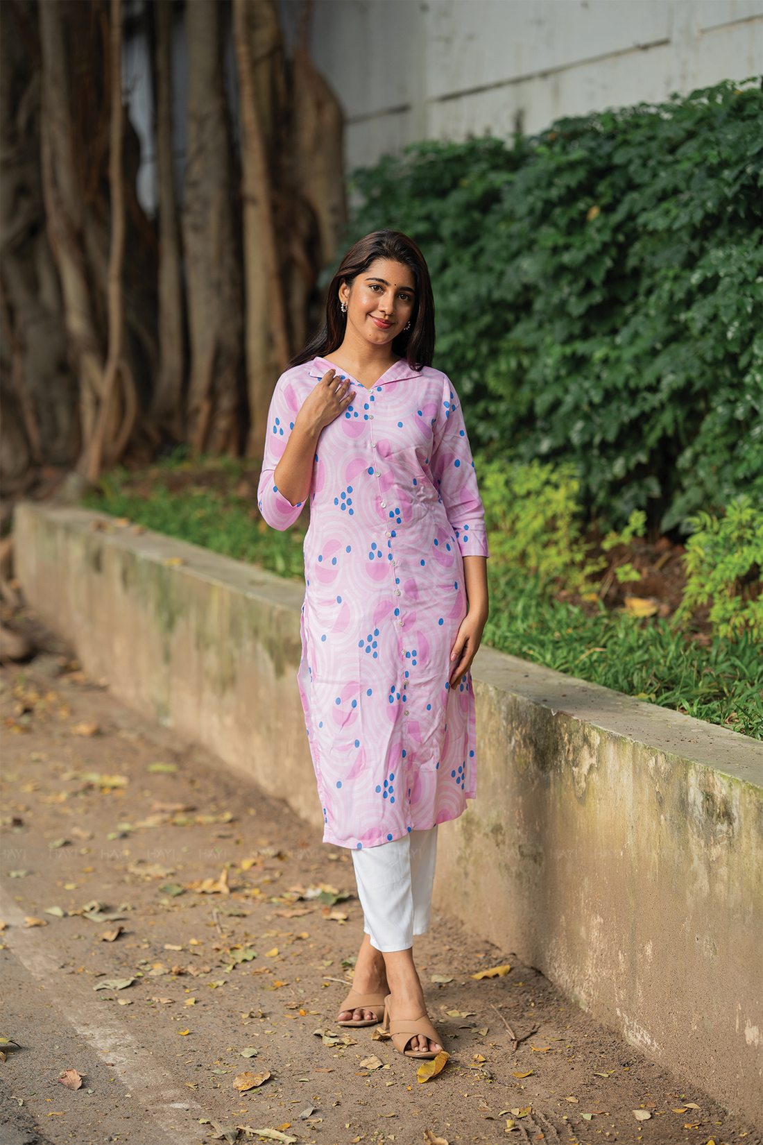 BreezeLine Pink Viscose Kurta with V-Flap Collar Neck & 3/4 Sleeves