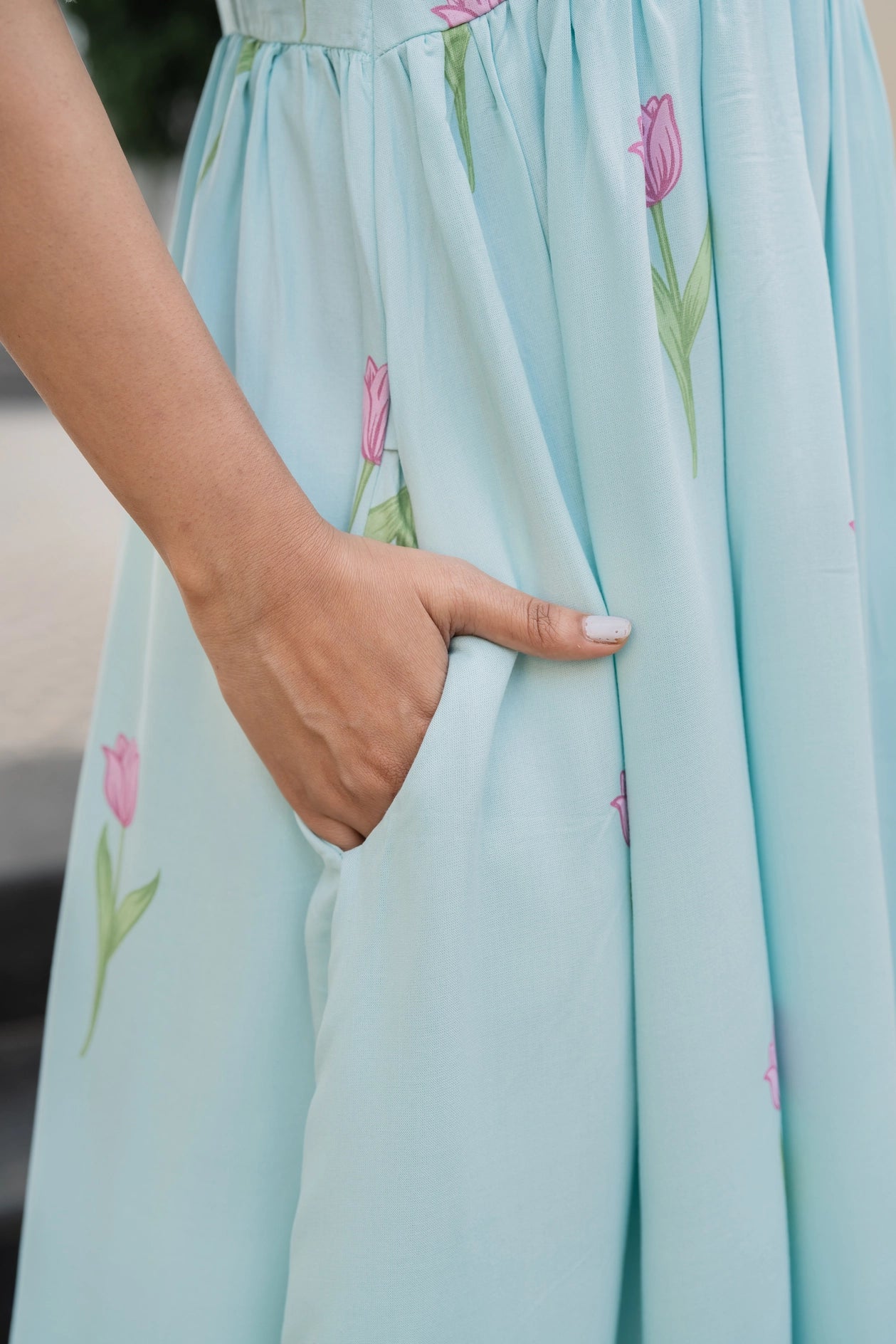 Floral Blue Tulip Popover Viscose Printed Dress