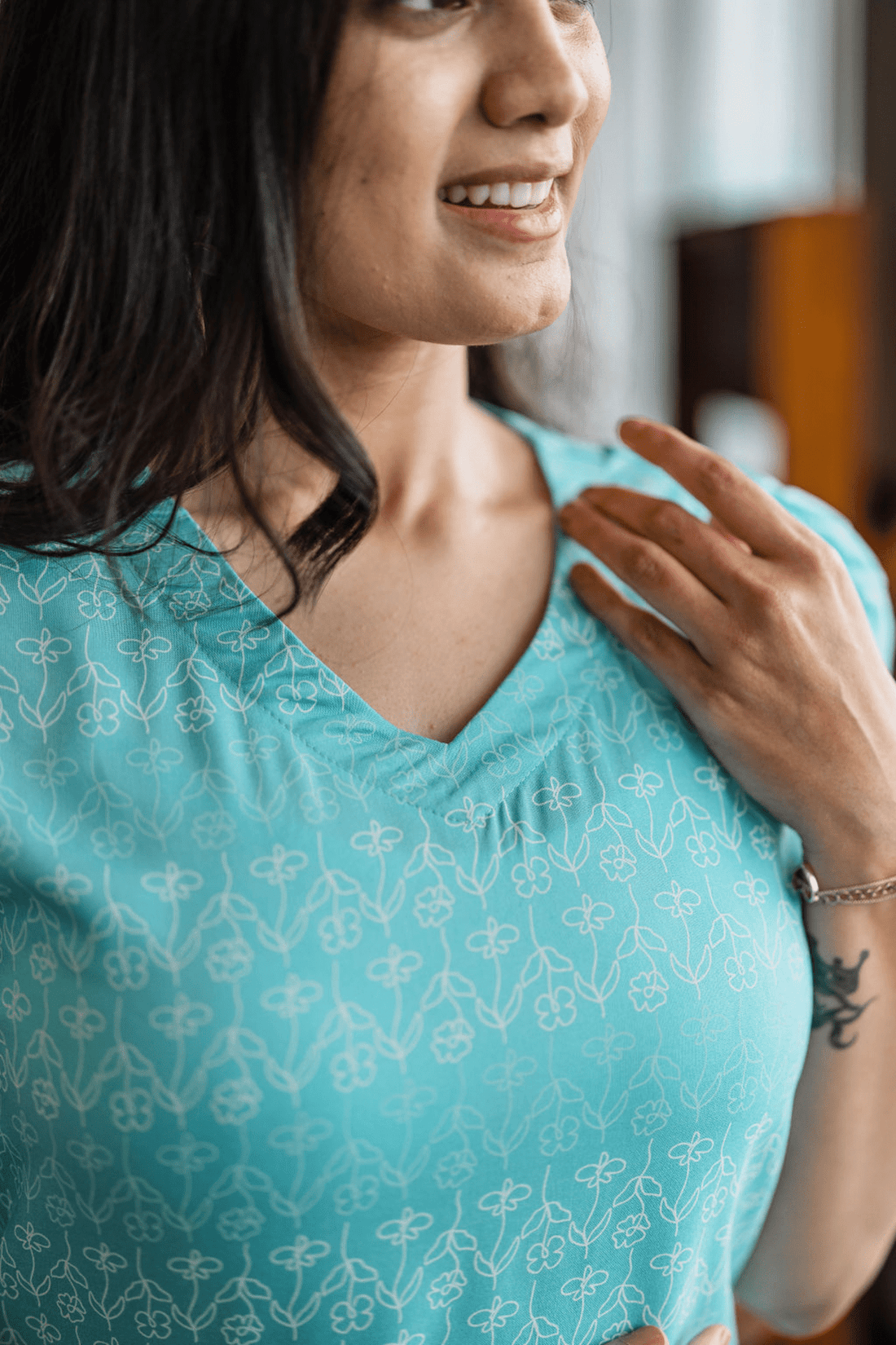 Crafted Blue Floral Strokes Viscose Printed Kurta