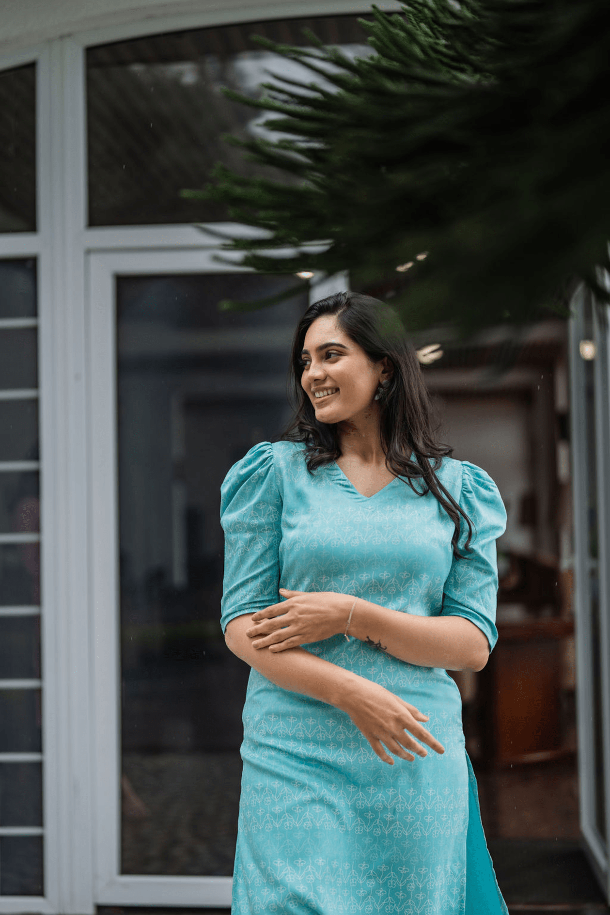 Crafted Blue Floral Strokes Viscose Printed Kurta