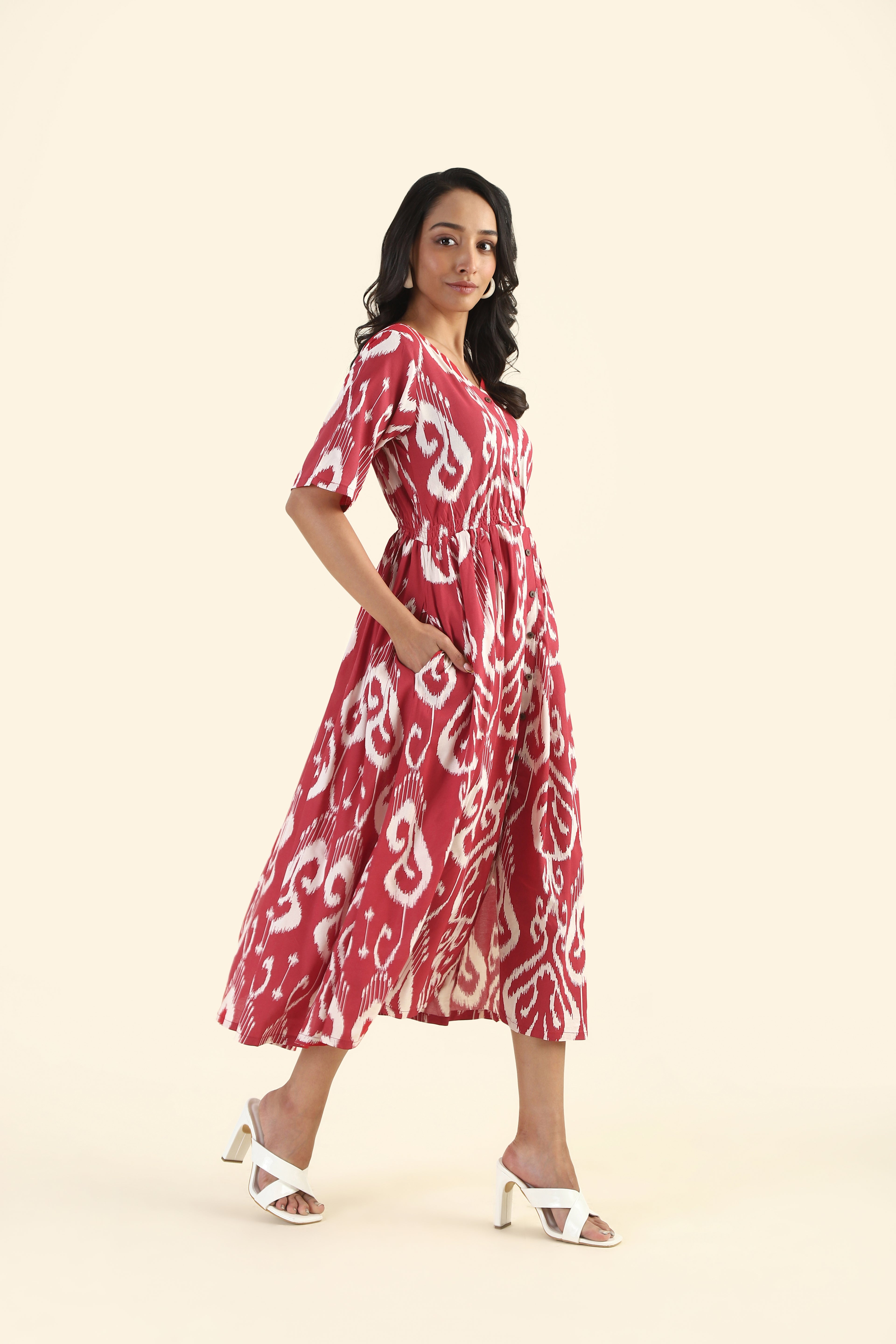 Chic Red Tranquil Ikat Printed Viscose Dress