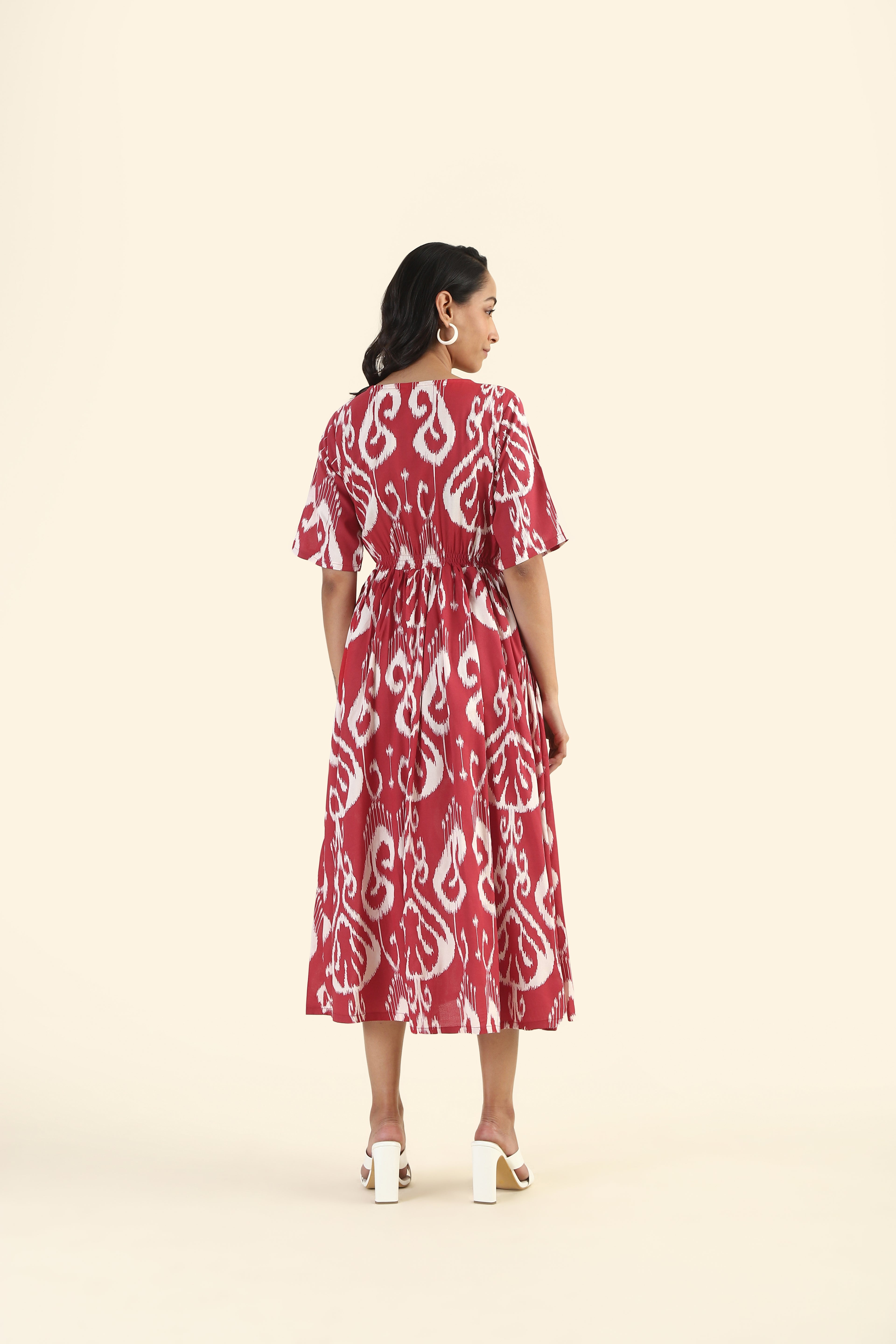 Chic Red Tranquil Ikat Printed Viscose Dress