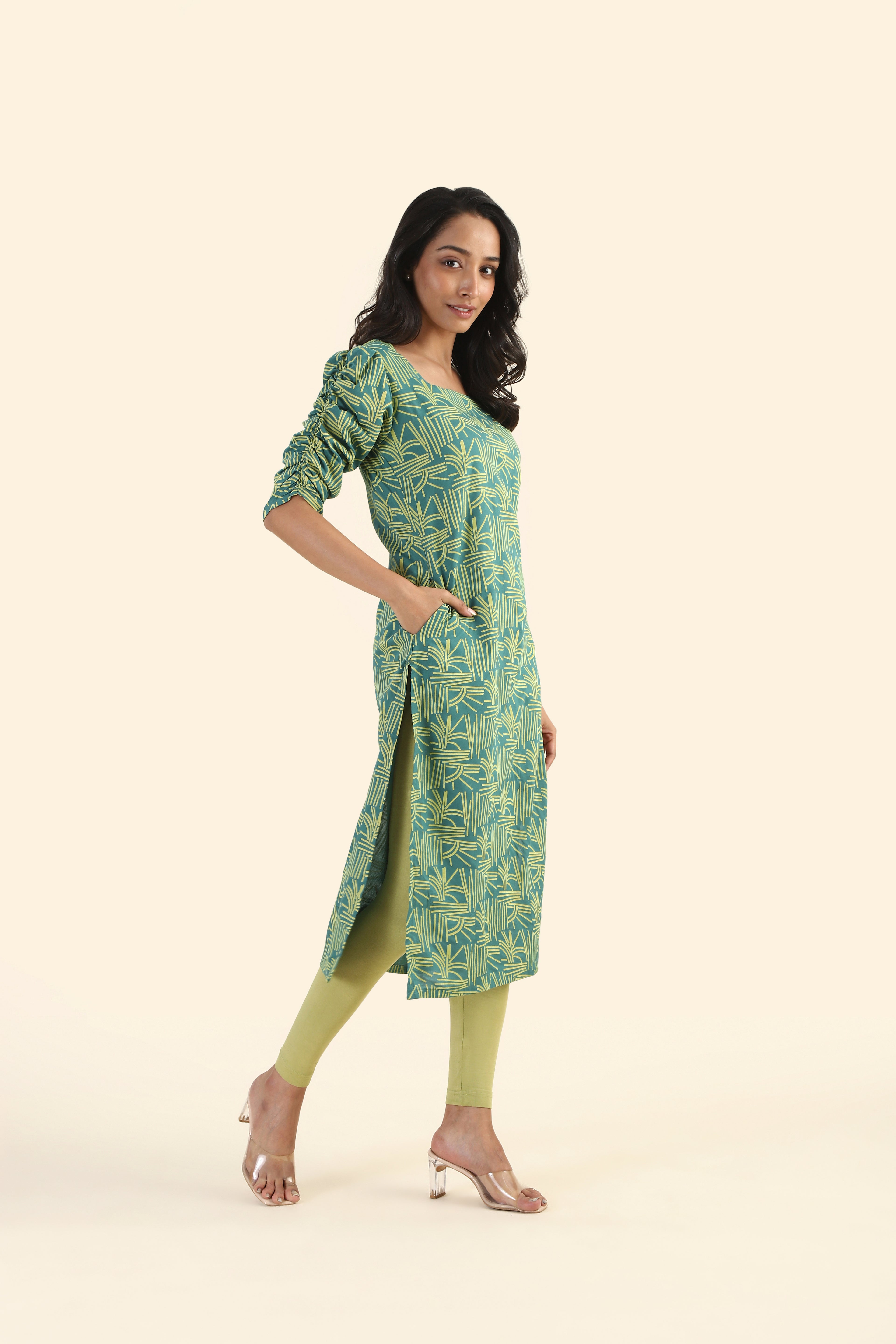 Sleek Green Echo Lines Printed Viscose Kurta
