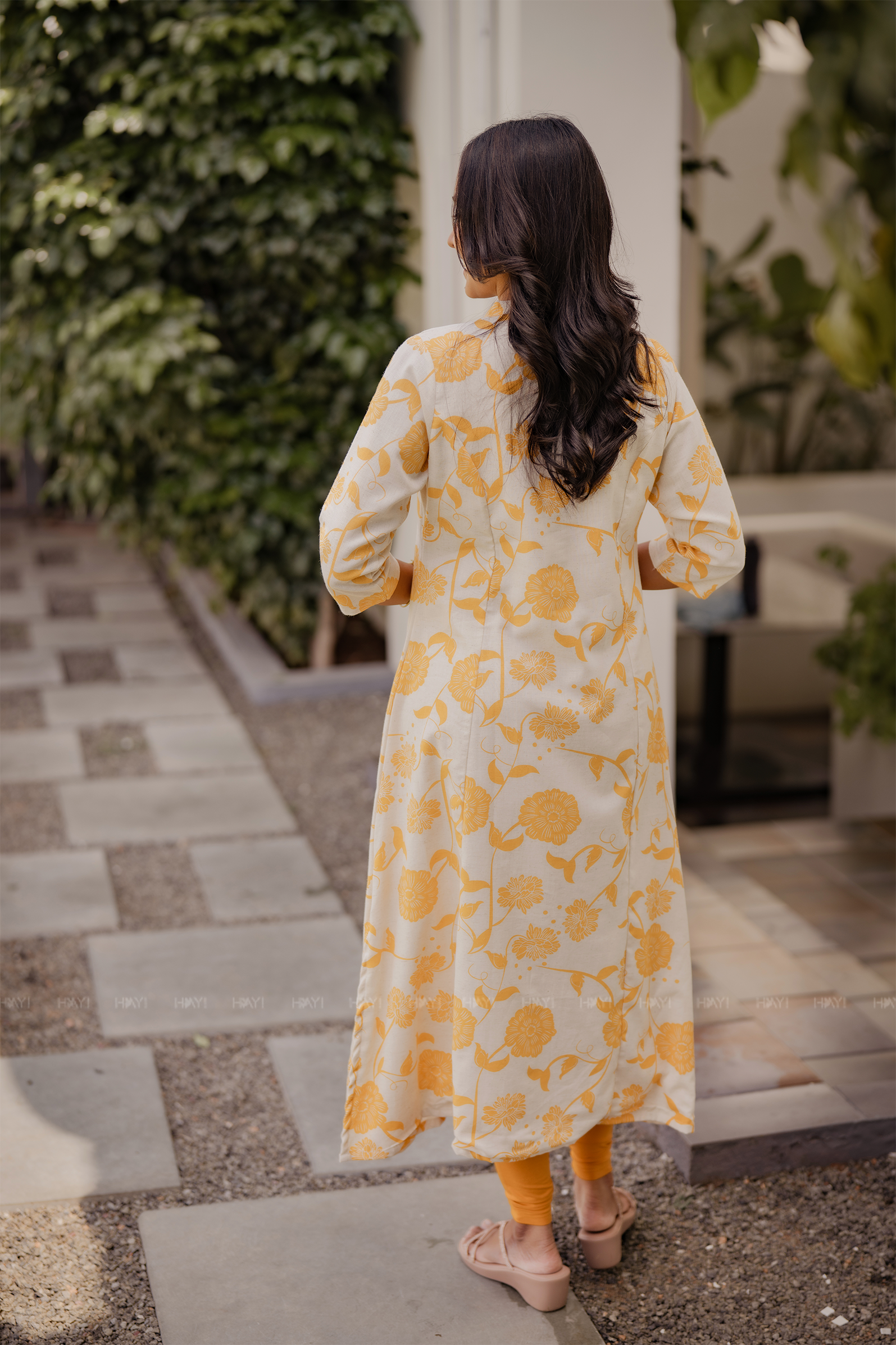 Sunvine Bloom Off White Viscose Printed A-Line Outfit