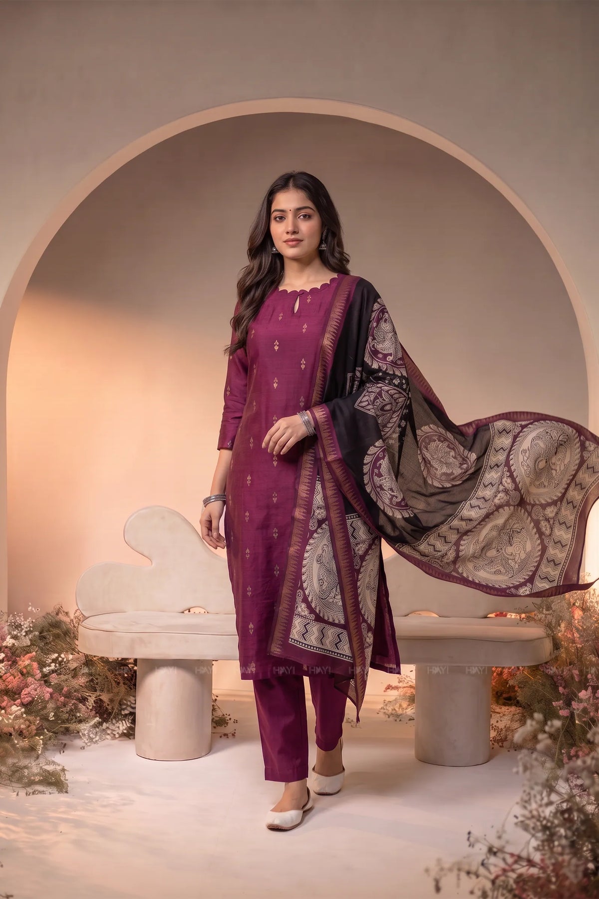 Gulabi Zari Magenta Silk Blend Handloom 3-Piece Kurta Set