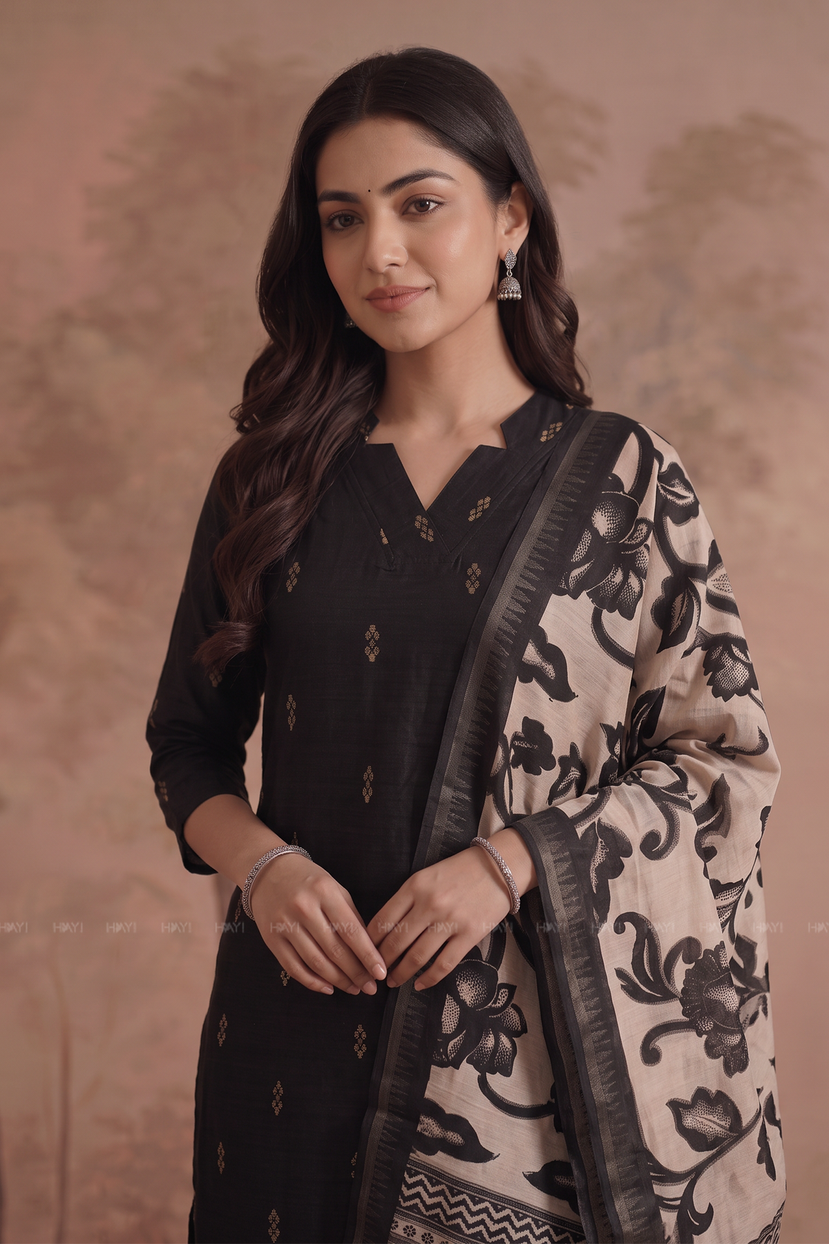 Naira Muse Black Silk Blend Handloom Woven 3-Piece Kurta Set