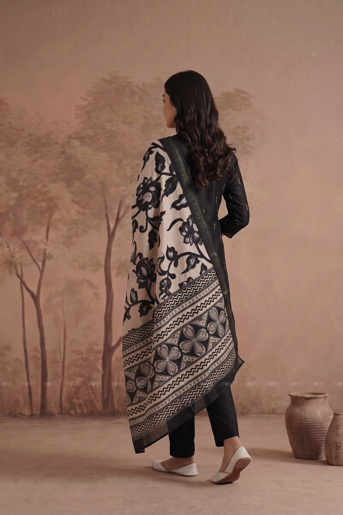 Naira Muse Black Silk Blend Handloom Woven 3-Piece Kurta Set