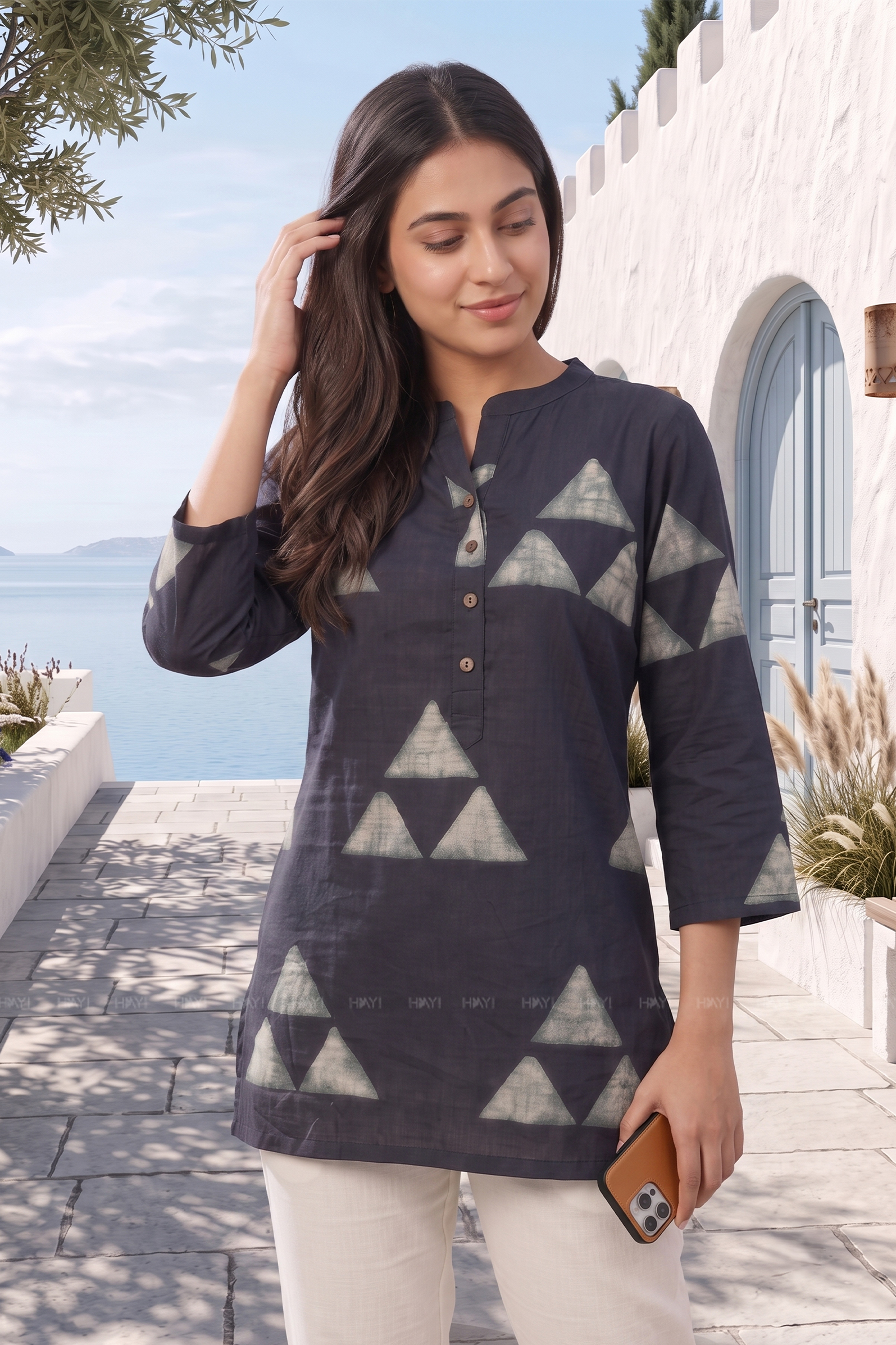 Trivogue Black Printed Short Kurta