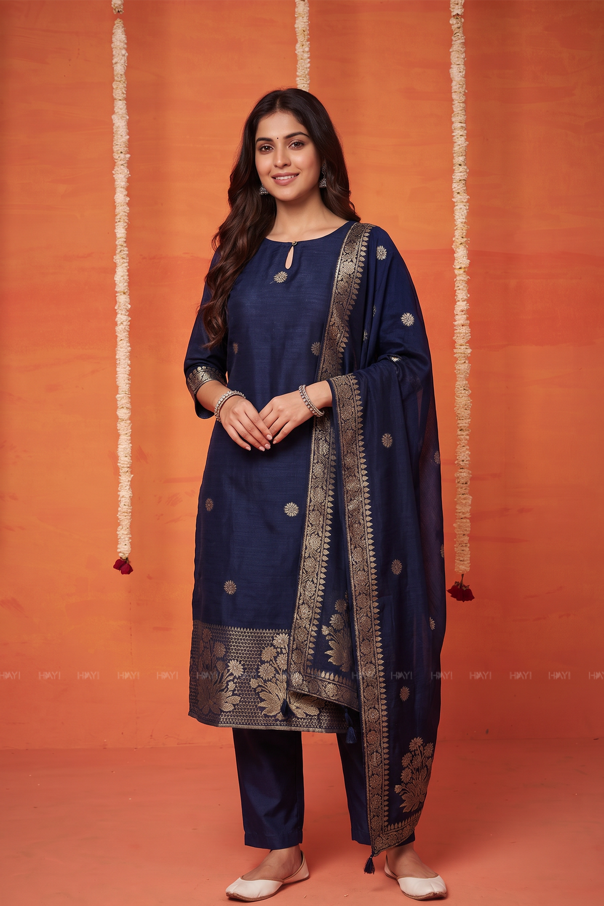 Royal Zari Bloom Navy Silk Blend Jacquard 3-Piece Kurta Set