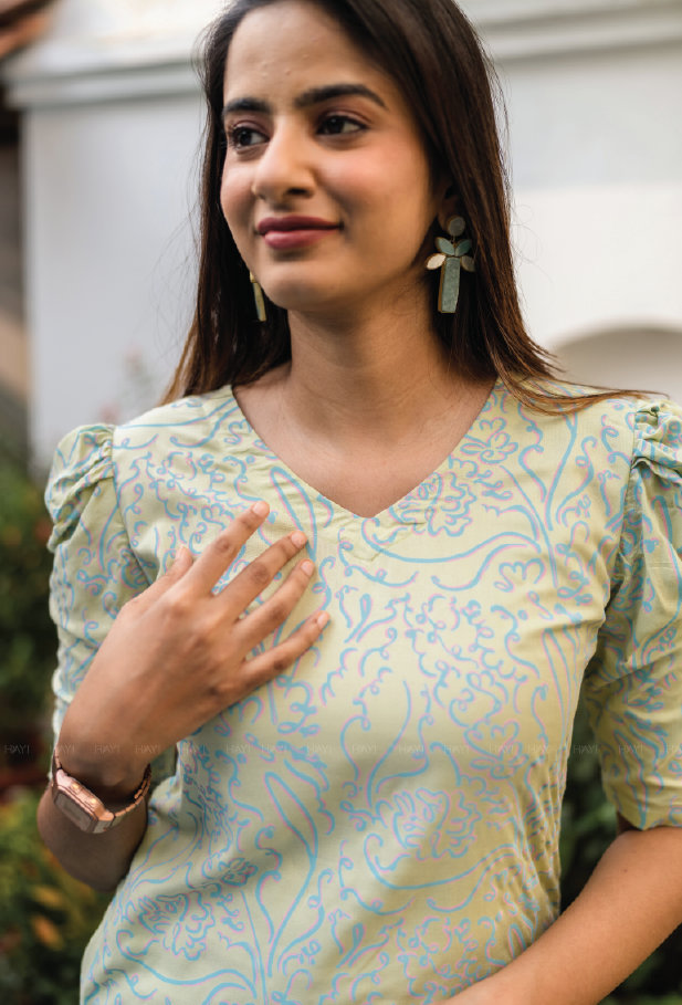 Pastel Green Cosmic Waves Viscose Printed Kurta