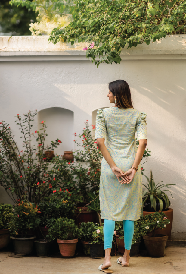 Pastel Green Cosmic Waves Viscose Printed Kurta