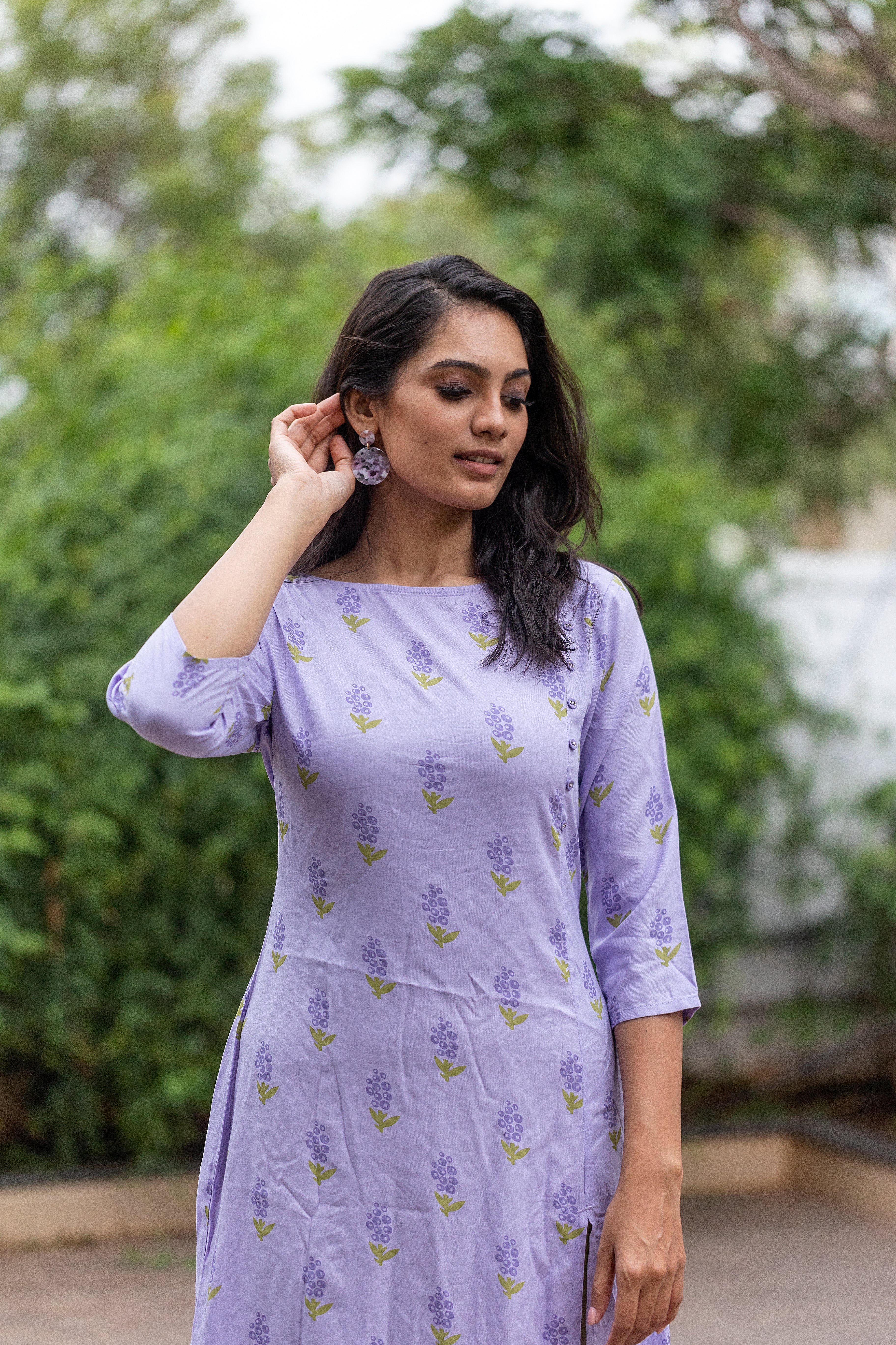 Lavender Berry Bunch Viscose Printed Kurta