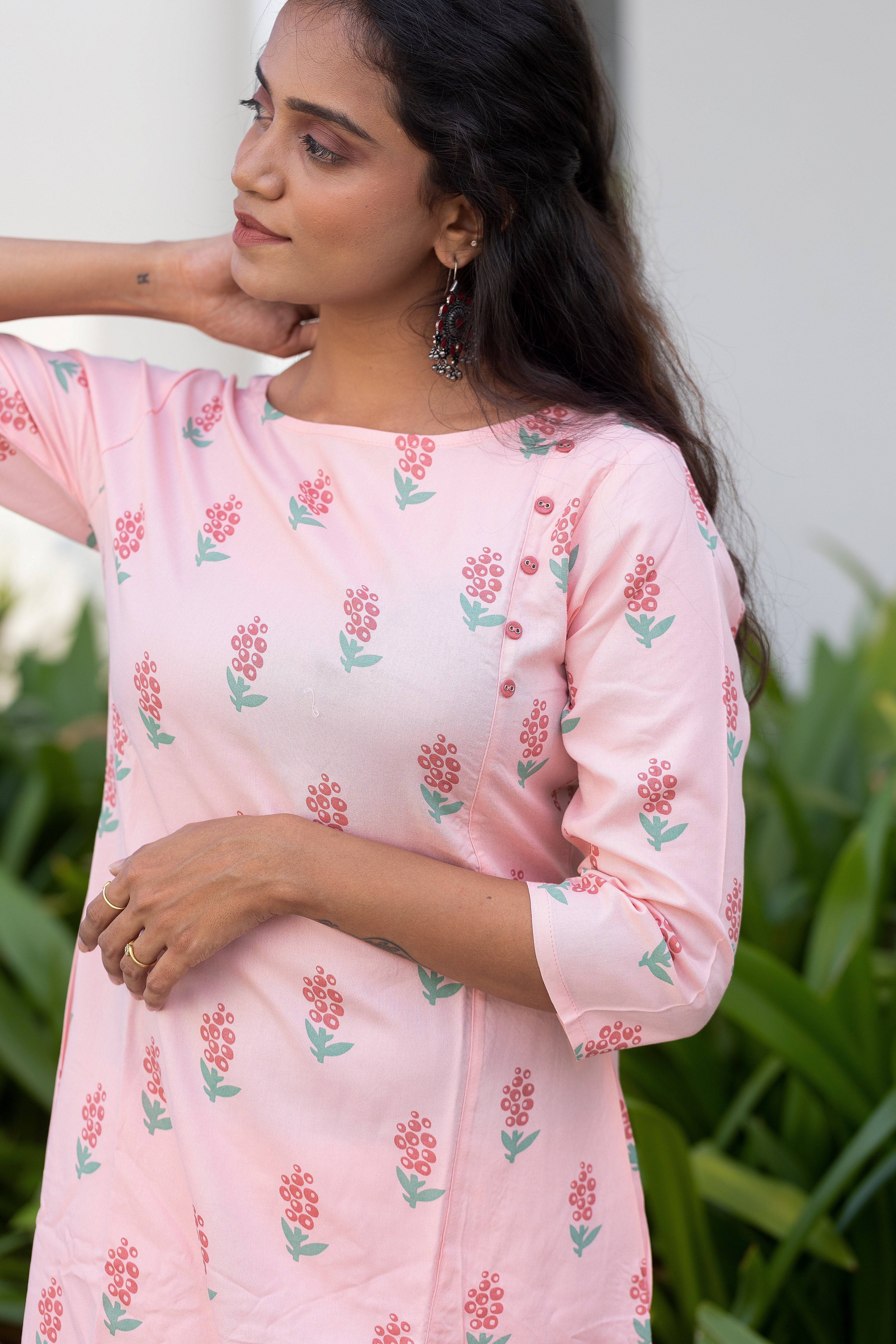 Pink Berry Bunch Viscose Printed Kurta