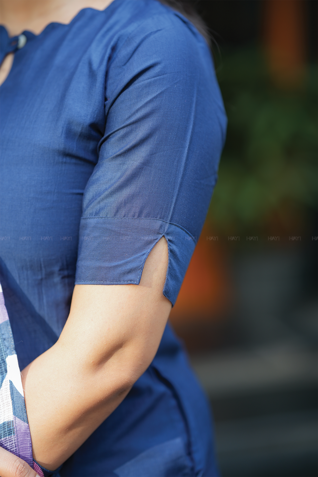 Blissful Blue with Vibrant Petals printed Silk Blend Kurta