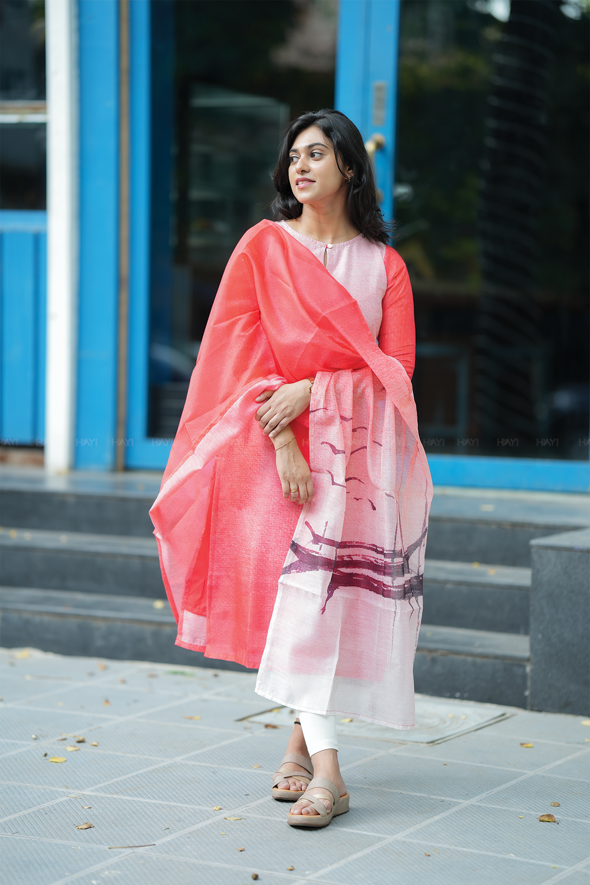 Float Red with Sailor&
