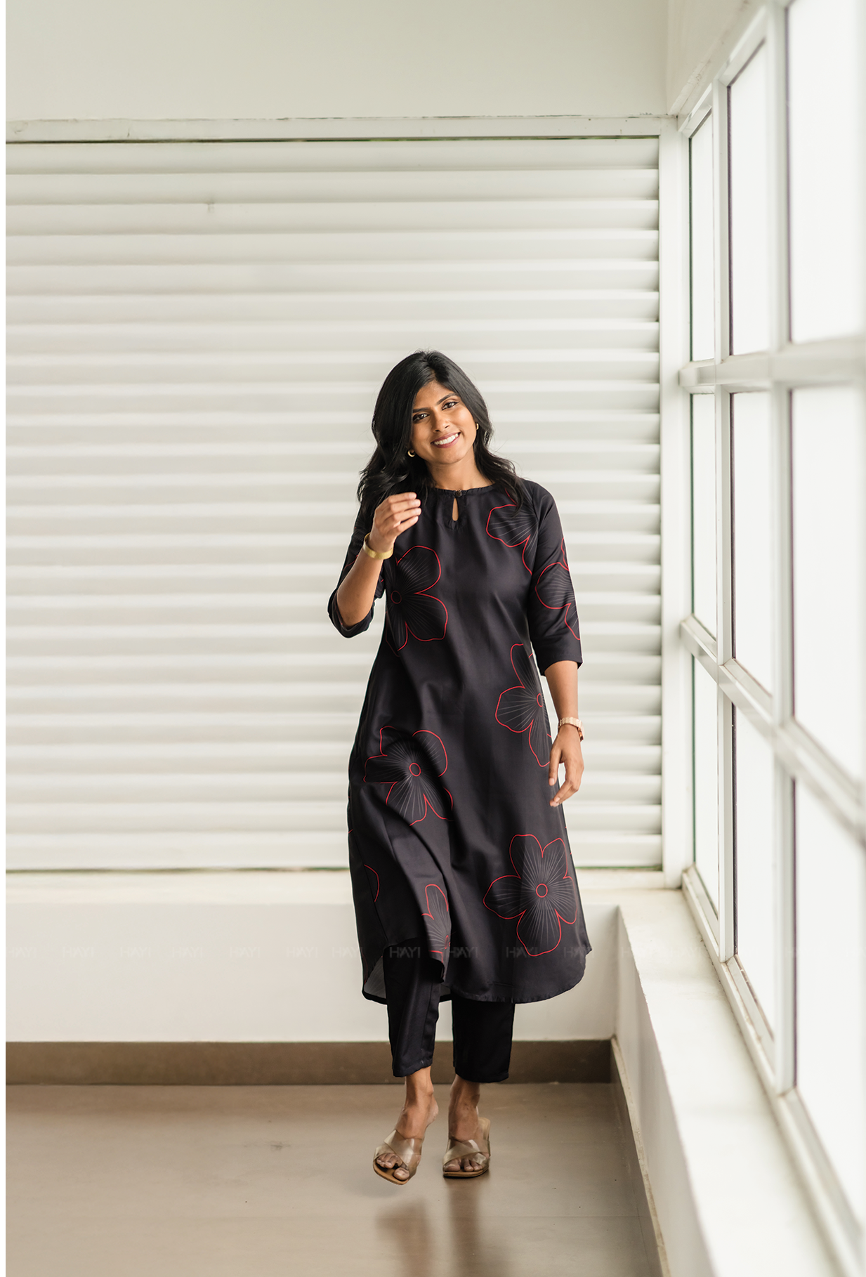 Tangle Black with Bloom N Dark floral printed Man-made Fibre Co Ords