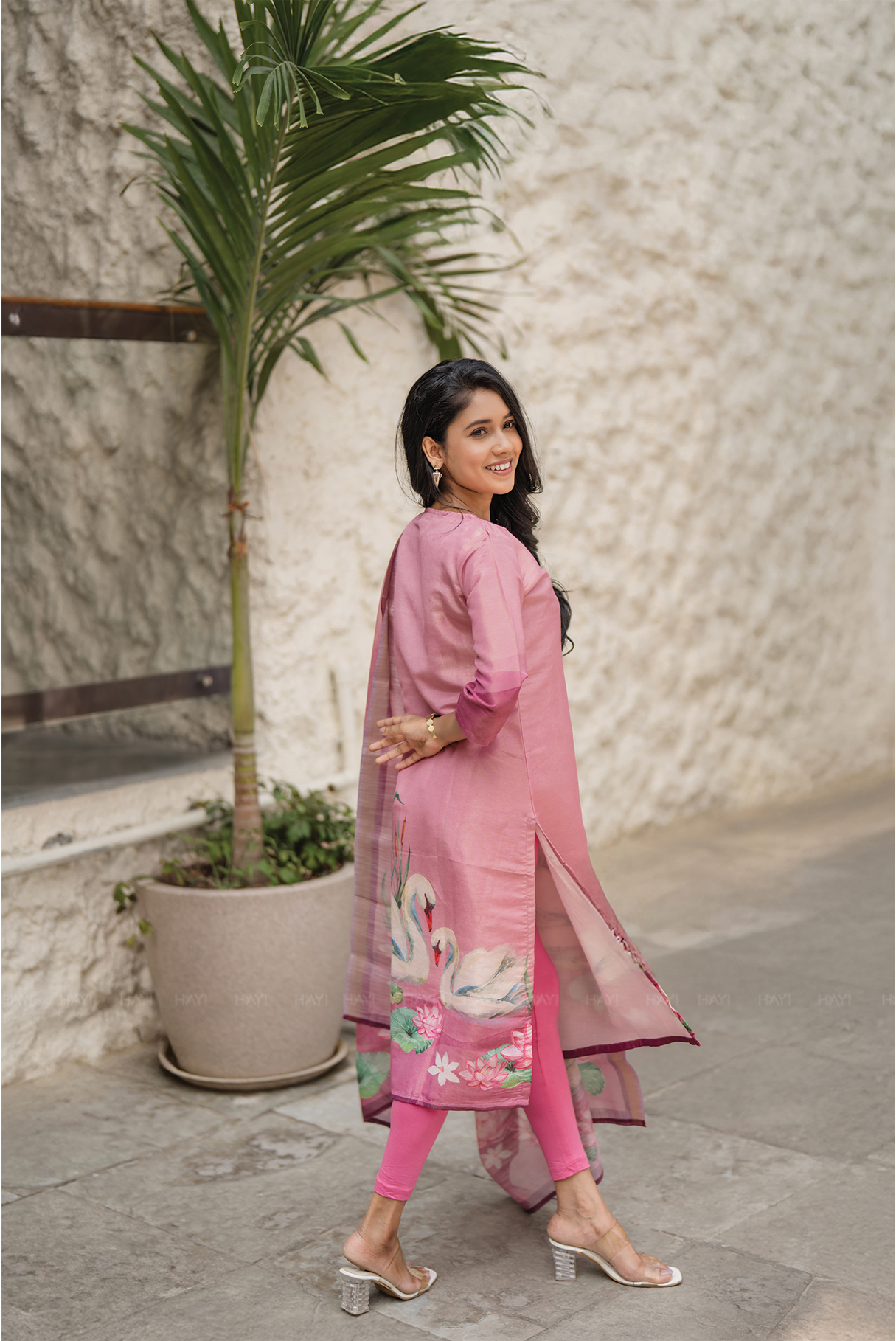 Lilac Swan Pink Printed 3 Piece Shimmer Tissue Kurti Set with Dupatta