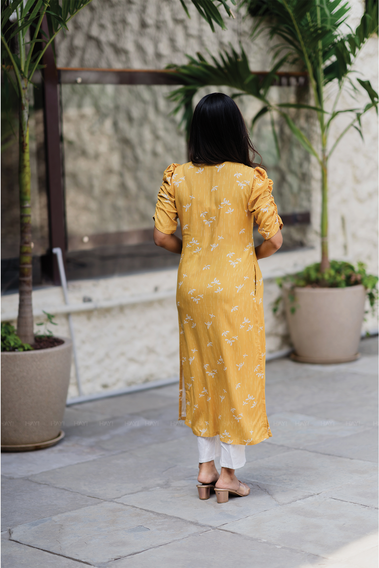 Lemon Pop Yellow Viscose Kurti with Sweetheart Neck &amp; Ruched Sleeves
