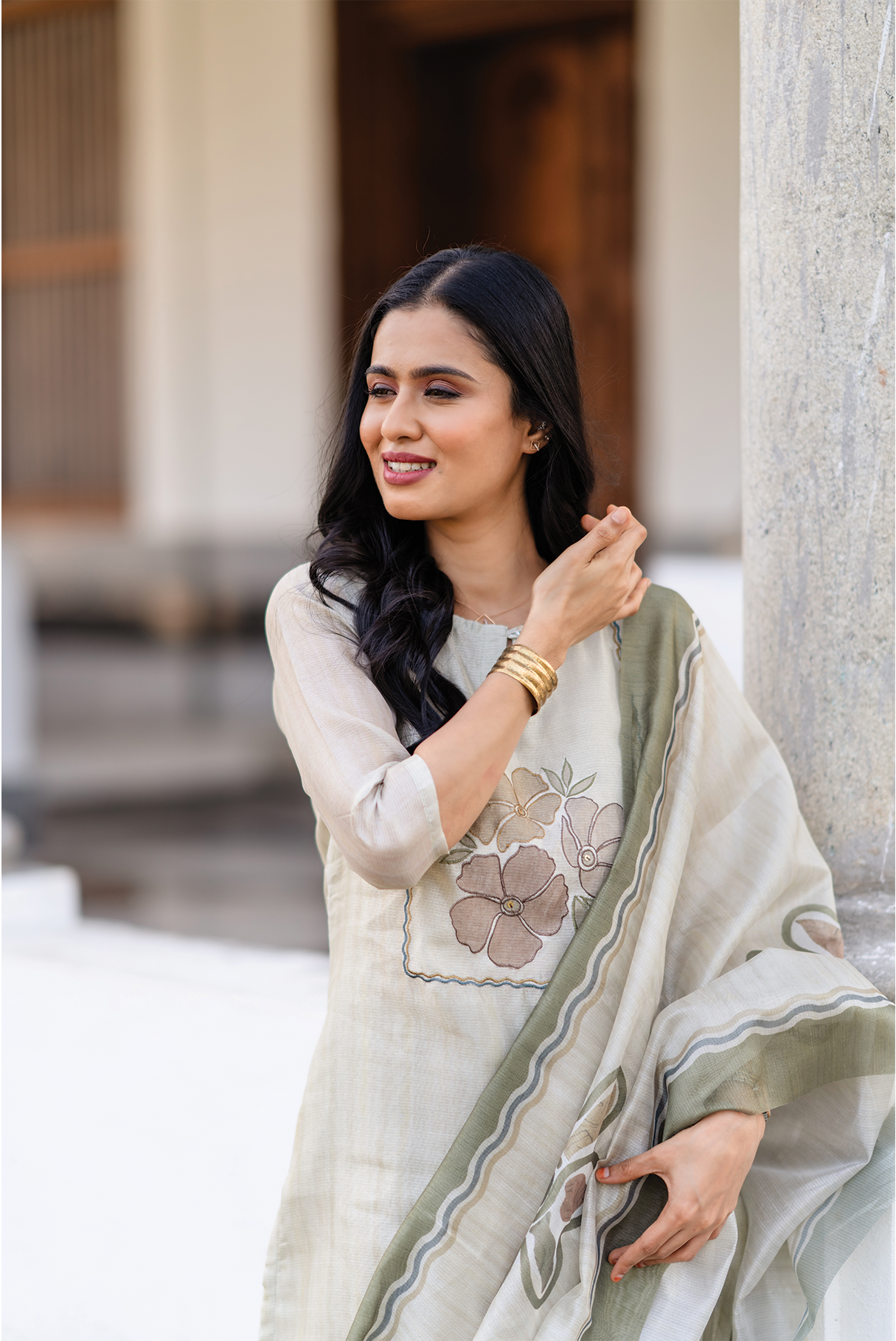 Pista Noor 3 Piece Tussar Silk Blend Printed Embroidery Kurta with Pant &amp; Dupatta