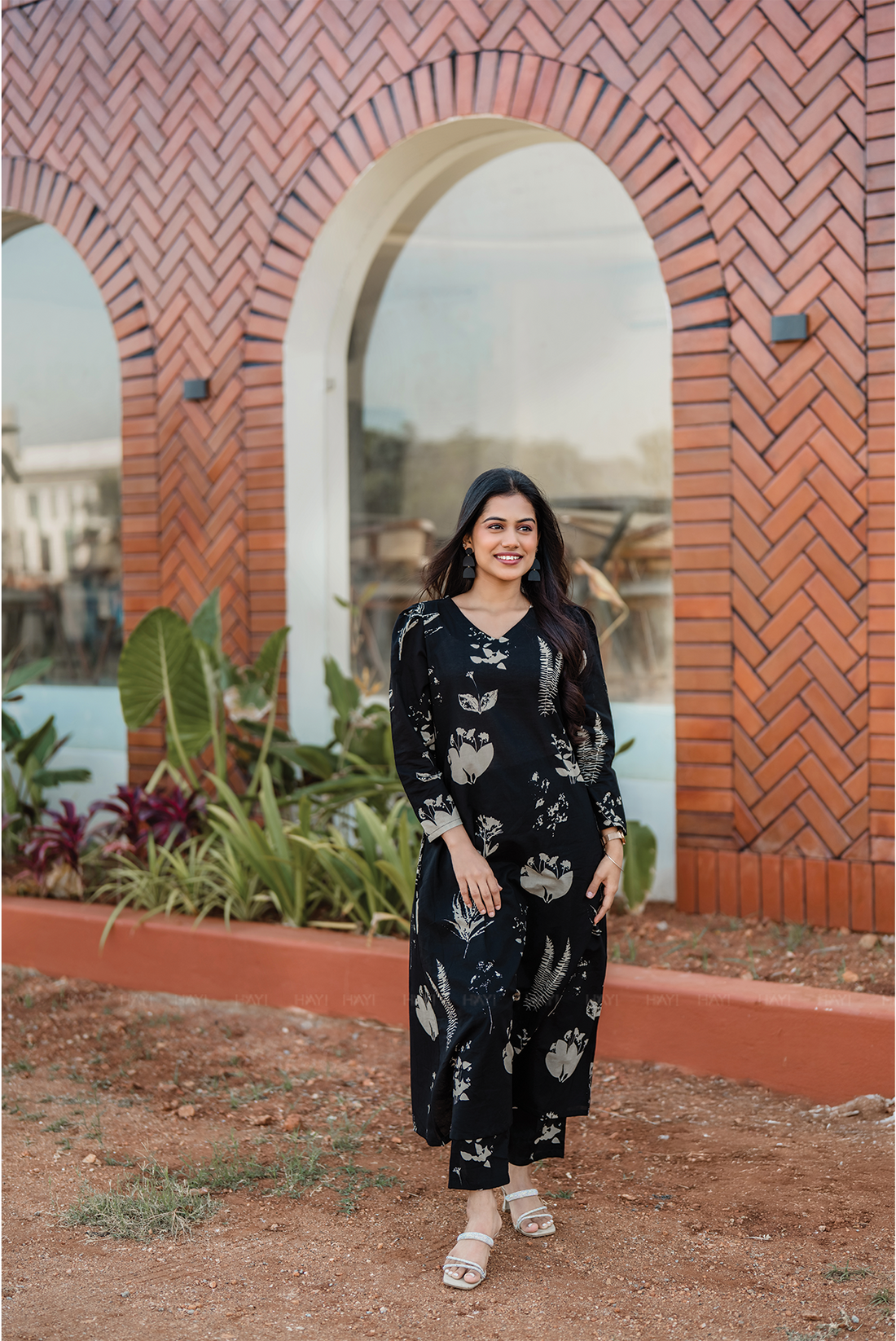 Fogblush Black Cotton Blend Co-ord with V-Neck &amp; Light Puff Sleeves