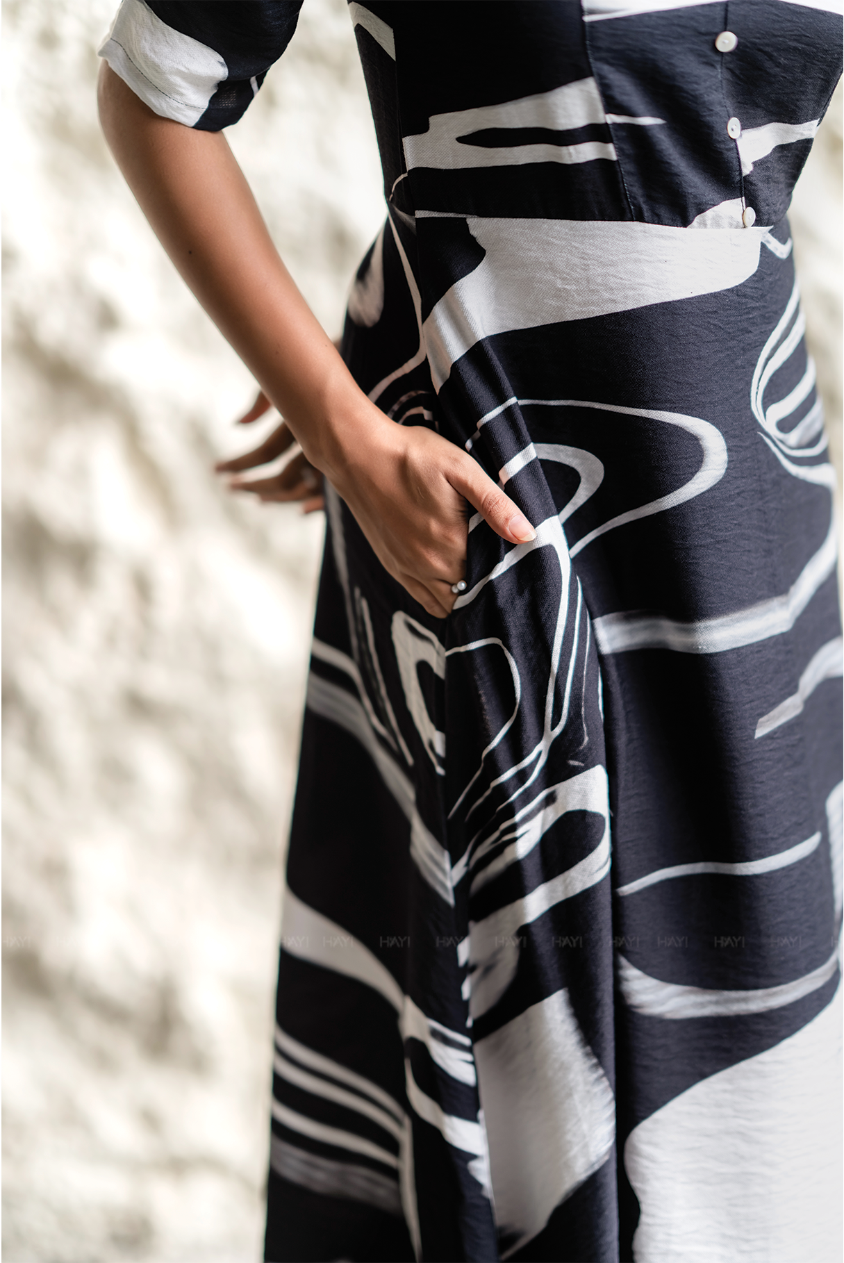 Nod Mosaic Black Viscose Dress with Sweetheart Neck &amp; Half-Ruched Sleeves