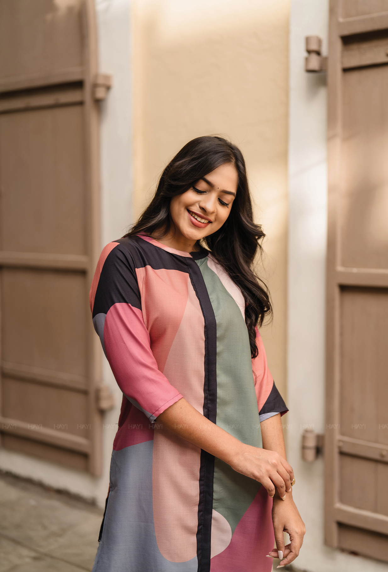 Segment Black with Urban Blocks printed Linen Blend Co-ords