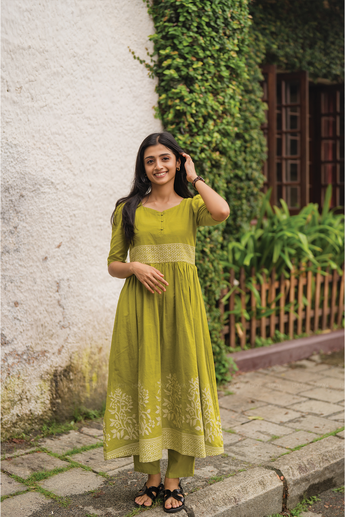 Sage Drape Green Handloom Dress with Sweetheart Neck &amp; Leg-O-Mutton Sleeves