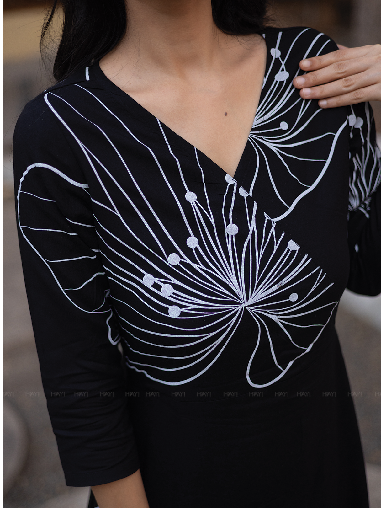 Ebony Blossom Black Viscose Dress with V-neck &amp; 3/4th Sleeves