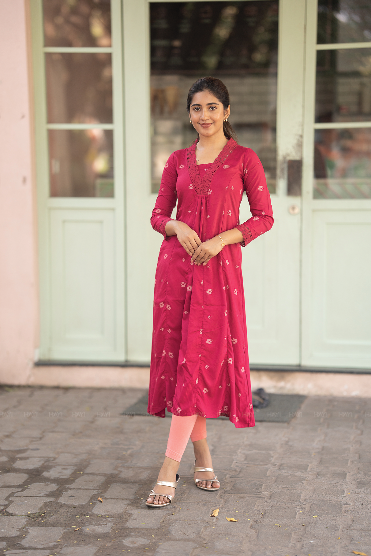 Wine Loom Majenta Viscose A-Line Kurta with V-Neck Lace &amp; 3/4 Sleeves