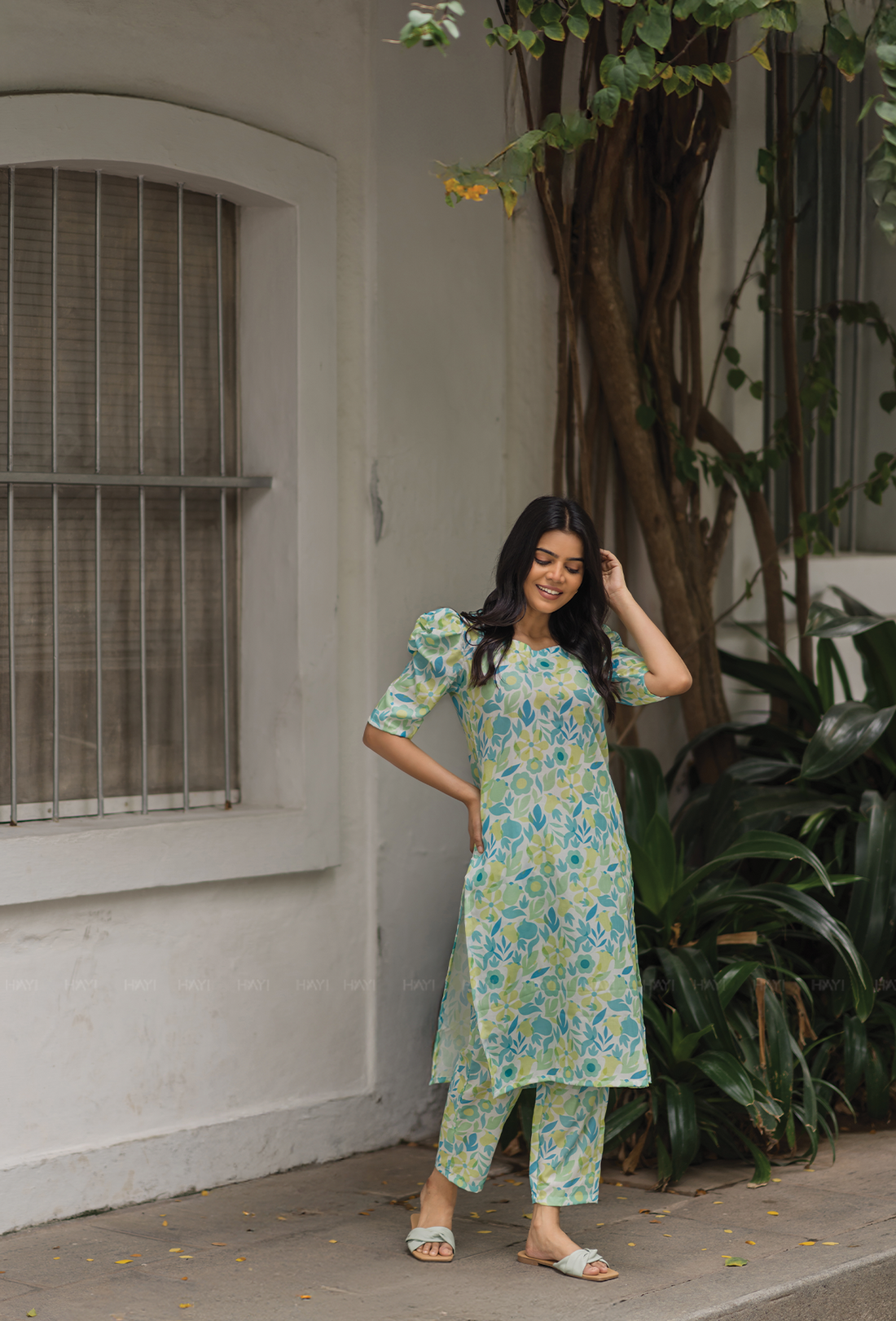 Cadence Green with Metropolitan Rhythm floral Printed Linen Blend Co Ords