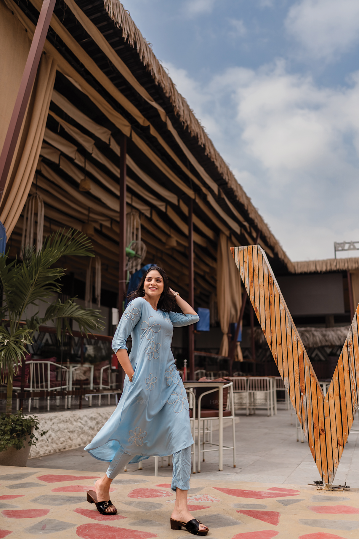 Floral Mirage Blue Viscose Co-ord with Curved V-Neckline &amp; 3/4th Sleeves