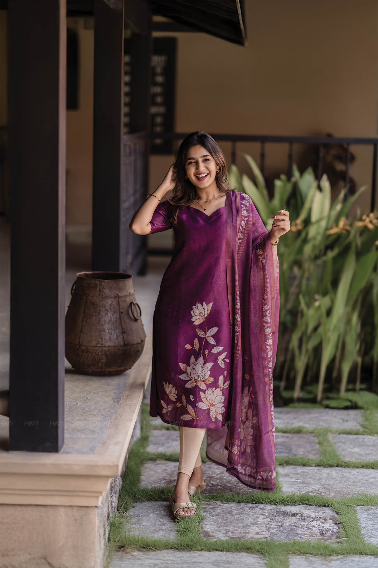 Niloufer Pink printed 2 Piece Muslin Shimmer Silk Kurta with Dupatta