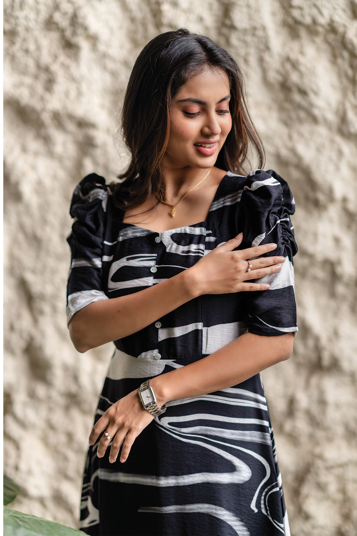 Nod Mosaic Black Viscose Dress with Sweetheart Neck &amp; Half-Ruched Sleeves