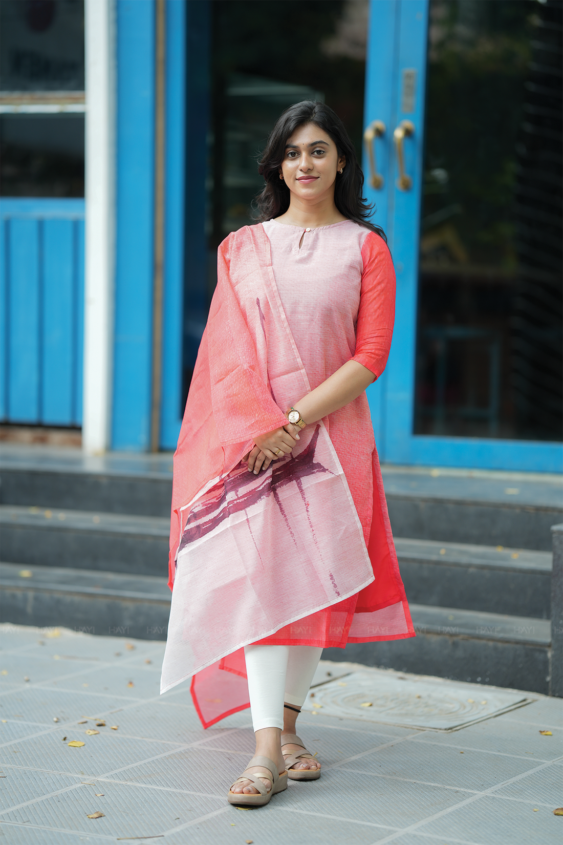 Float Red with Sailor&