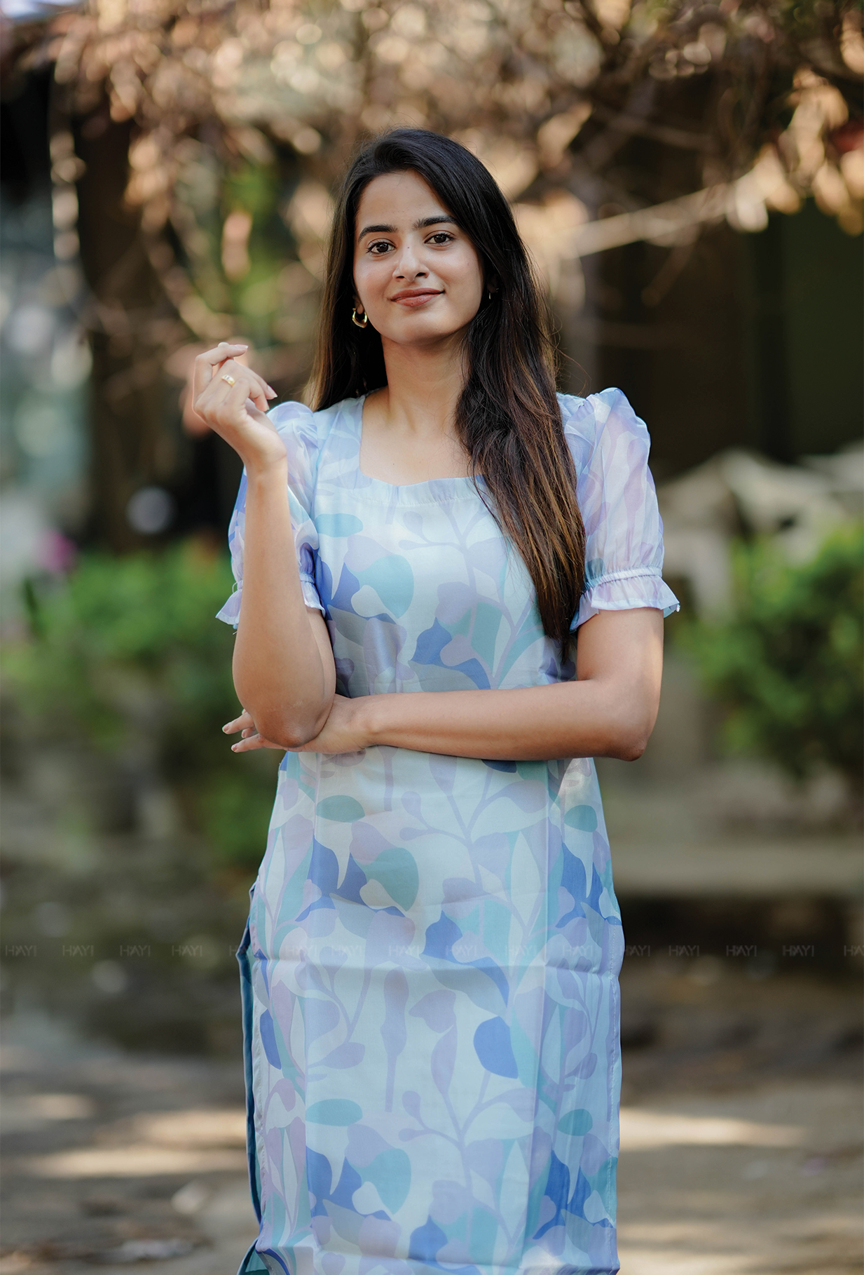 Floret blue with Petal Fusion floral Organza kurta