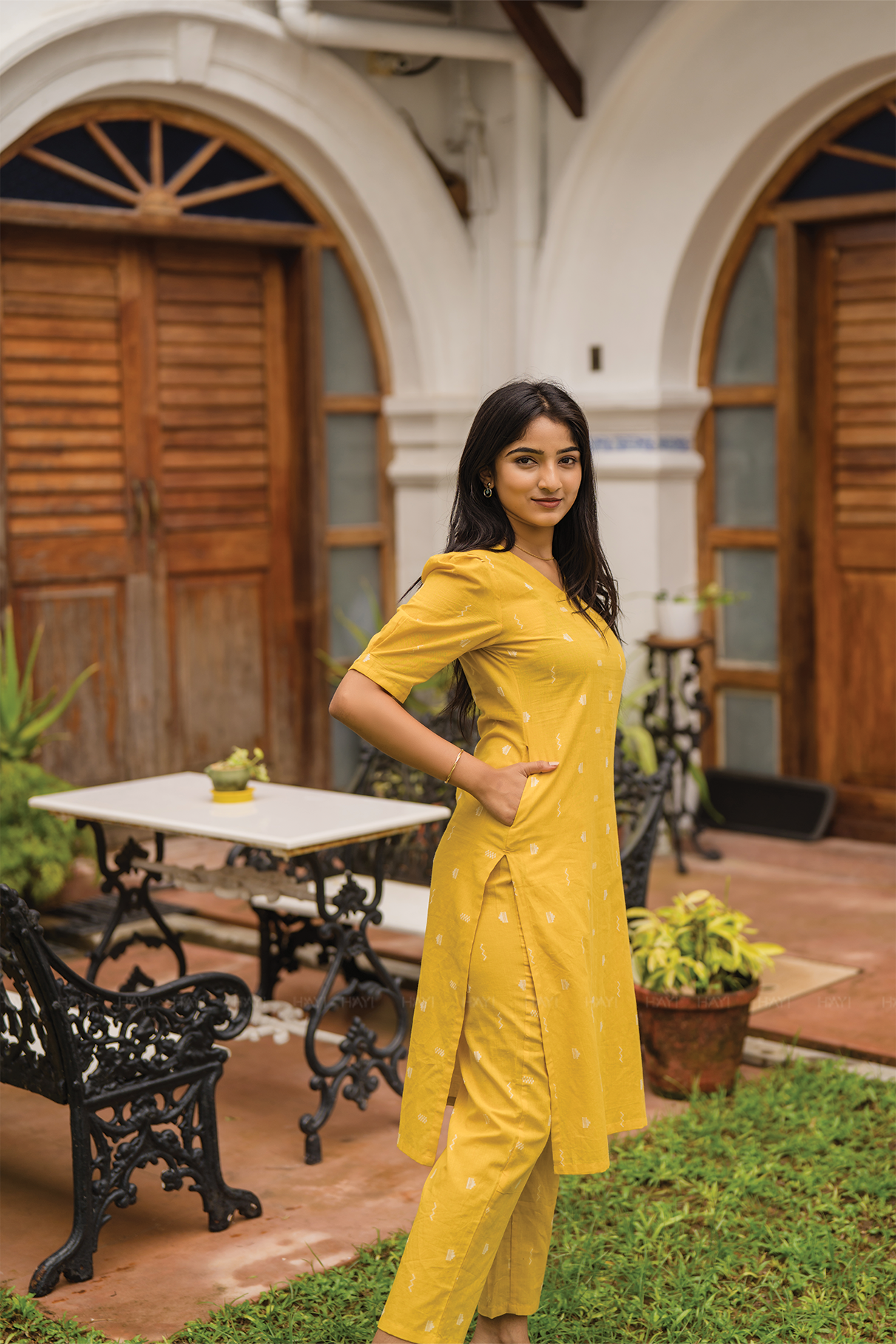 Sunfold Bloom Yellow Handloom Co-ord with V-Neckline &amp; Leg-O-Mutton Sleeves