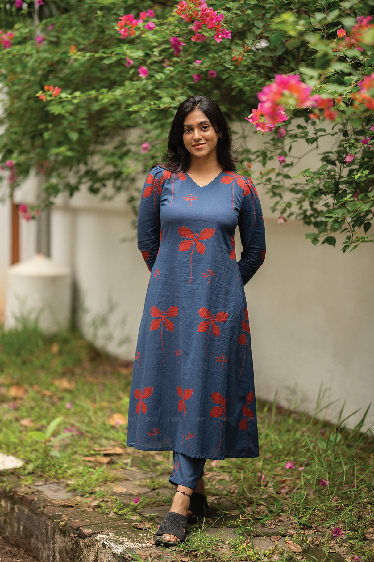 Dusky Wings Blue cotton blend Co-ord with V-Neck &amp; 3/4 Puff Sleeves