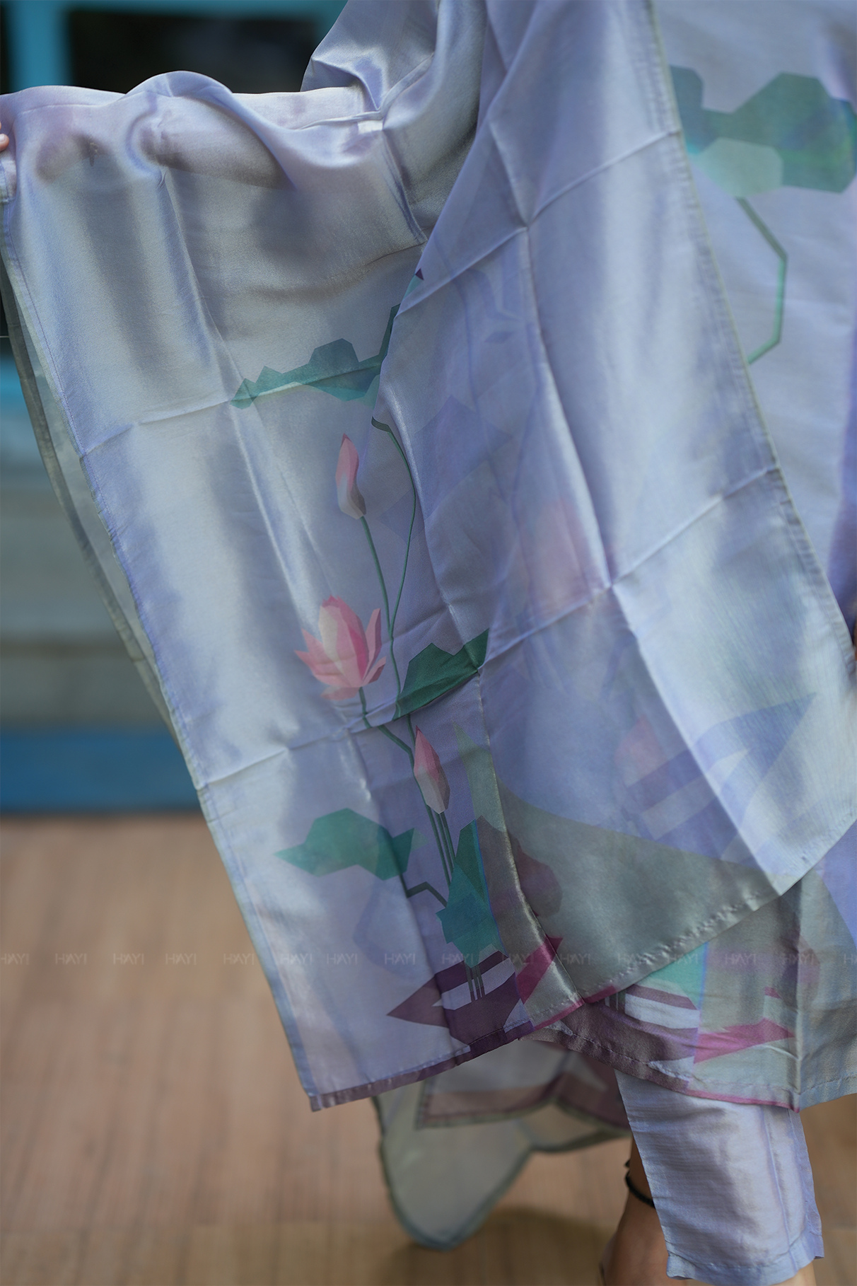 Fete Lavender with Lotus Alchemy printed Tissue Blend Kurta