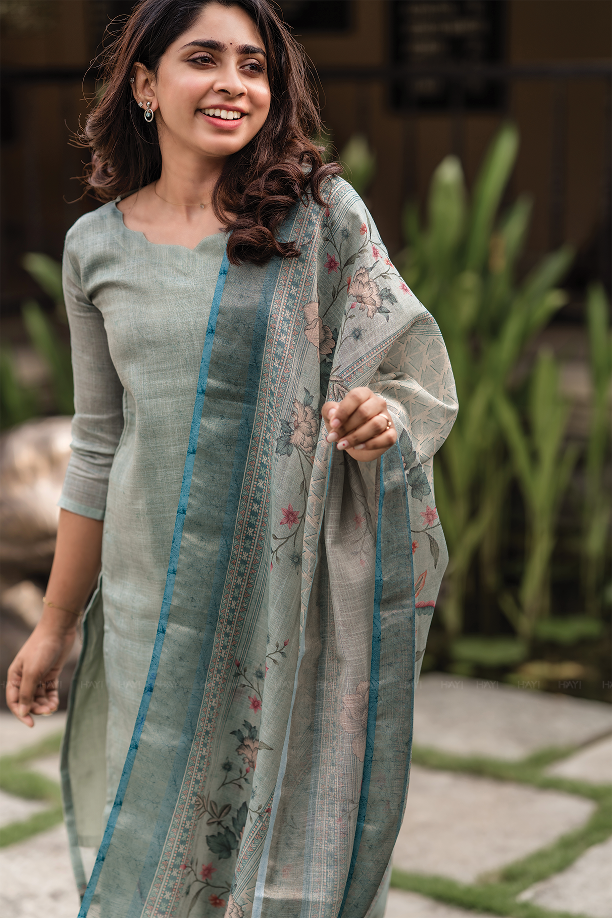 Tharisa Greyish Blue 3 Piece Shimmer Tissue Blend Placement Printed Kurta with Pant &amp; Dupatta