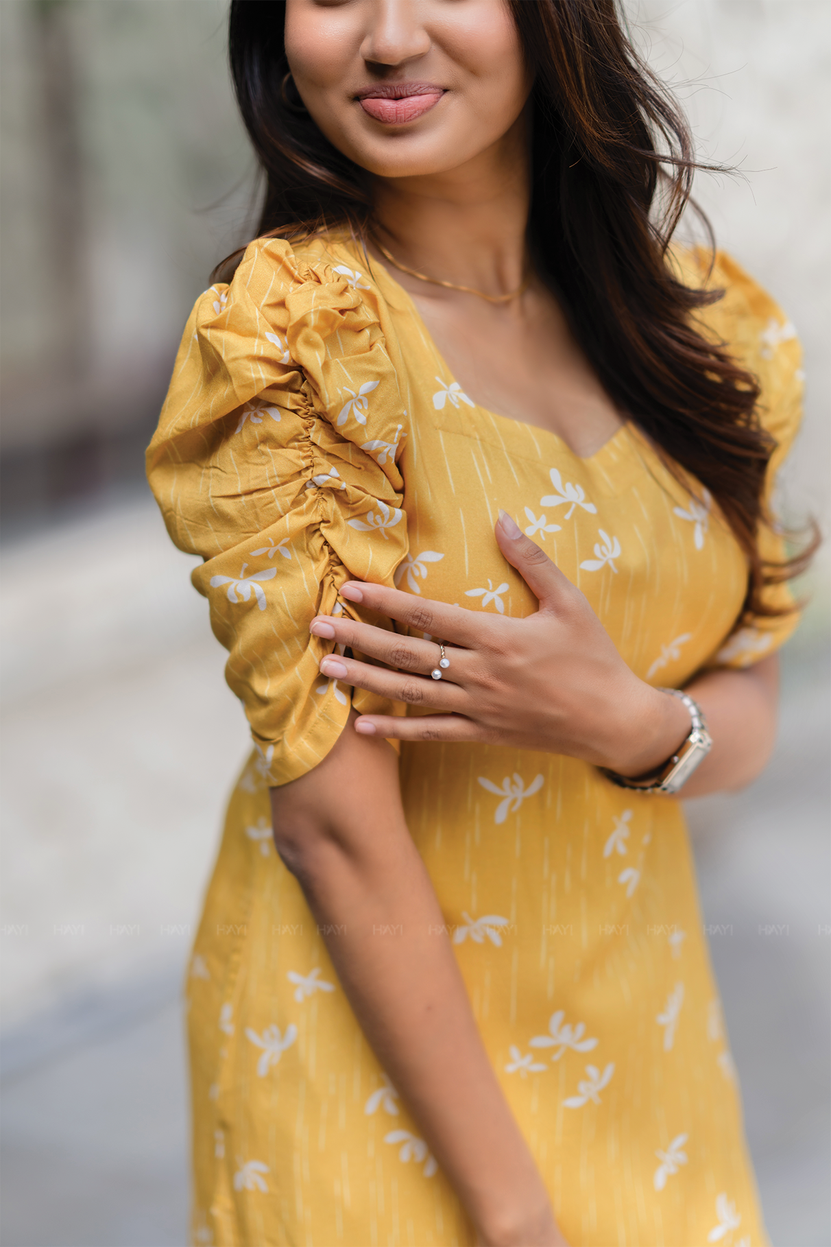 Lemon Pop Yellow Viscose Kurti with Sweetheart Neck &amp; Ruched Sleeves