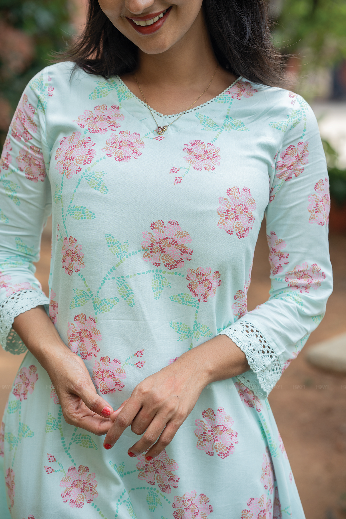 Pastelmist Lora Blue Viscose A-Line Kurta with V-Neck &amp; 3/4th Sleeves