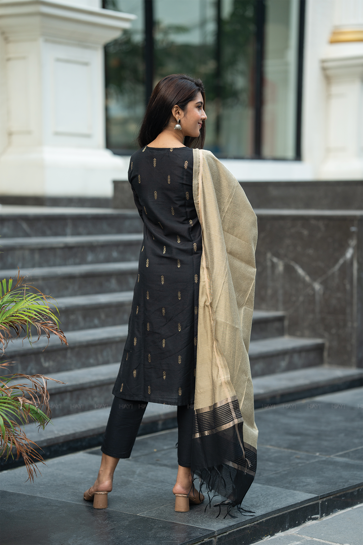 Twilight Weft Black 3 Piece Viscose Jacquard Weave Kurta with Pant &amp; Dupatta