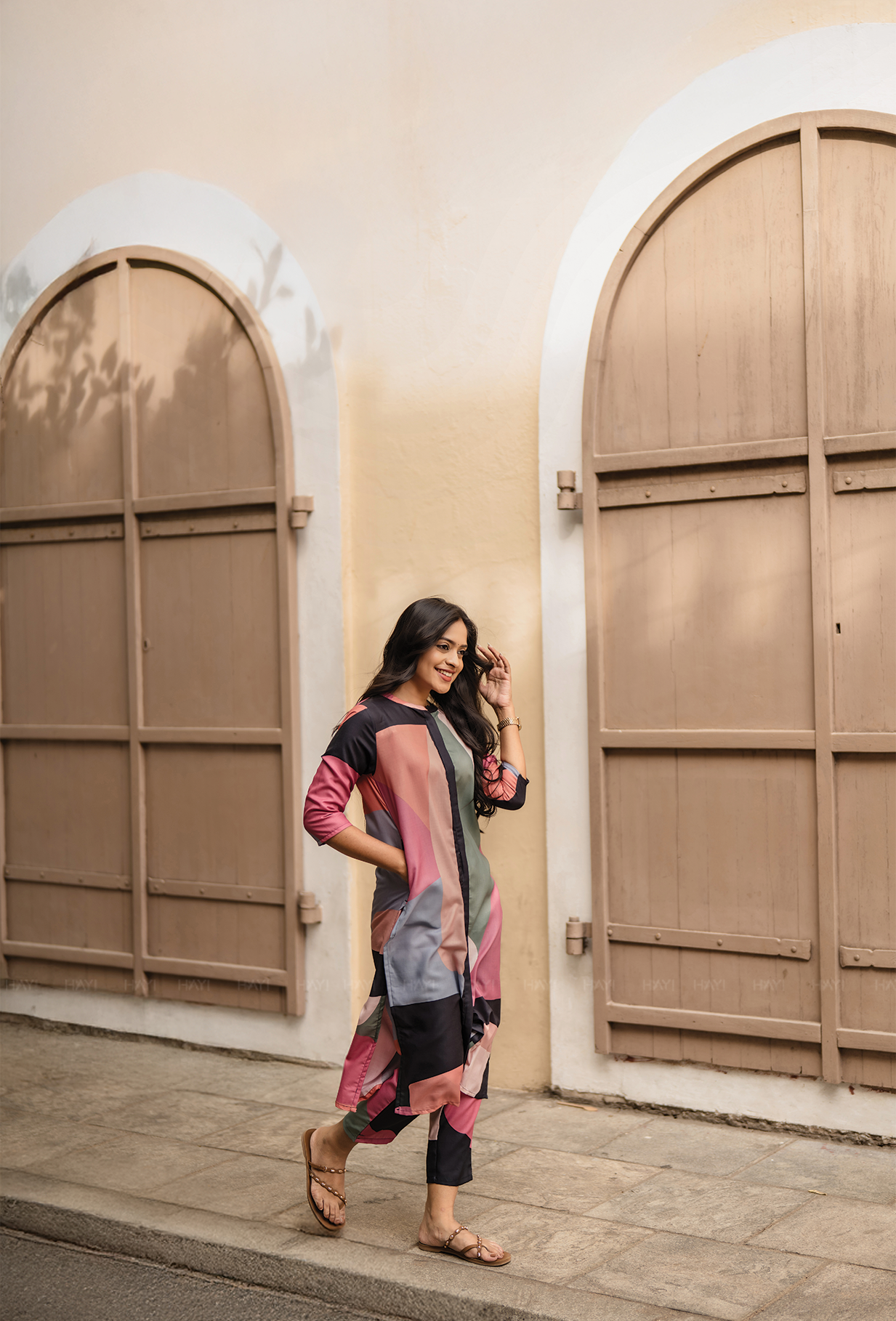 Segment Black with Urban Blocks printed Linen Blend Co-ords