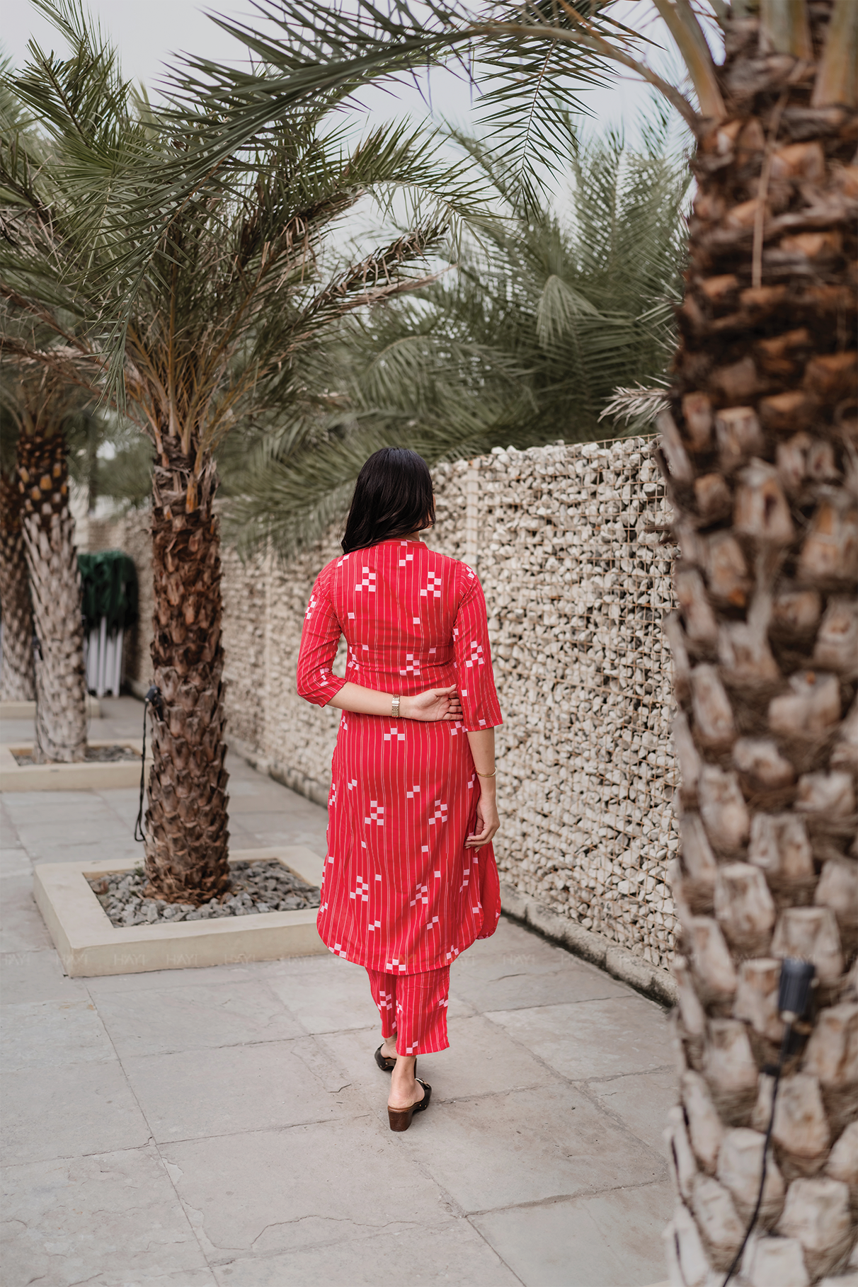 Blush Streak Red Viscose Co-ord with Chinese Collar &amp; 3/4th Sleeves