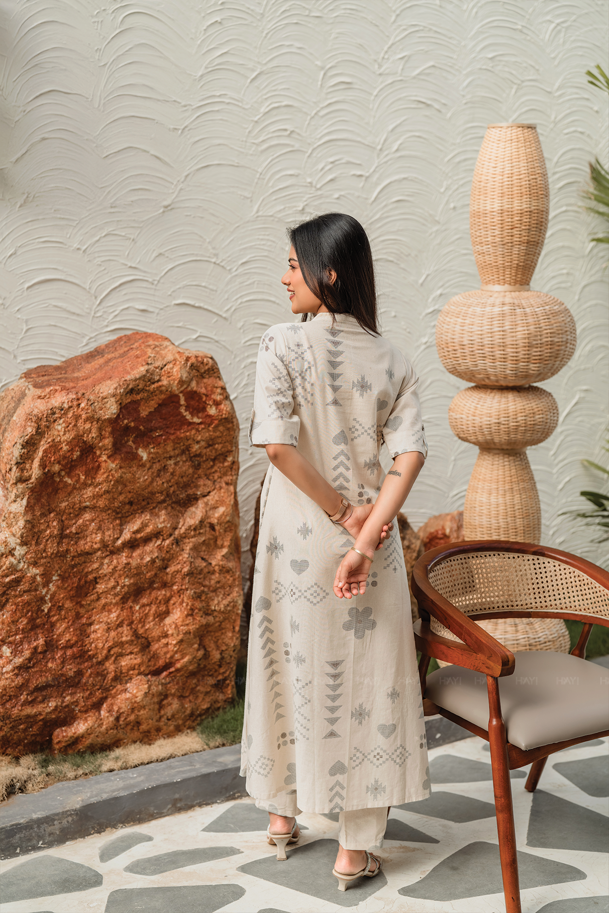 Desert Bloom Sandal Cotton Blend Co-ord with Chinese Collar
